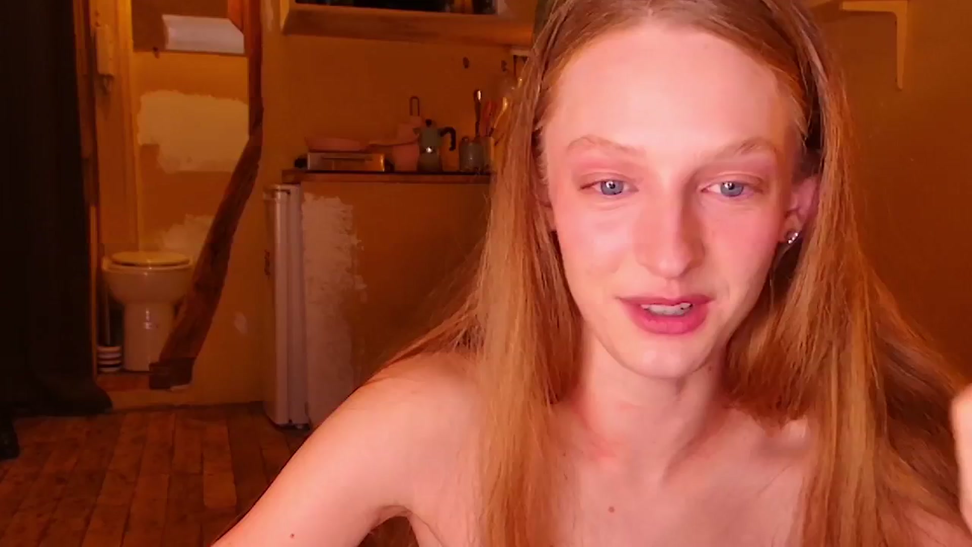 Gallery image thumbnail from Kinkywander's myfreecams stream on, 06/16/2024, 20:58 image 16 of 20