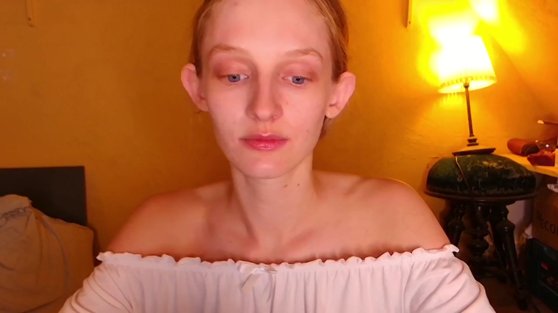 Gallery image thumbnail from Kinkywander's myfreecams stream on, 06/22/2024, 21:27 image 19 of 20