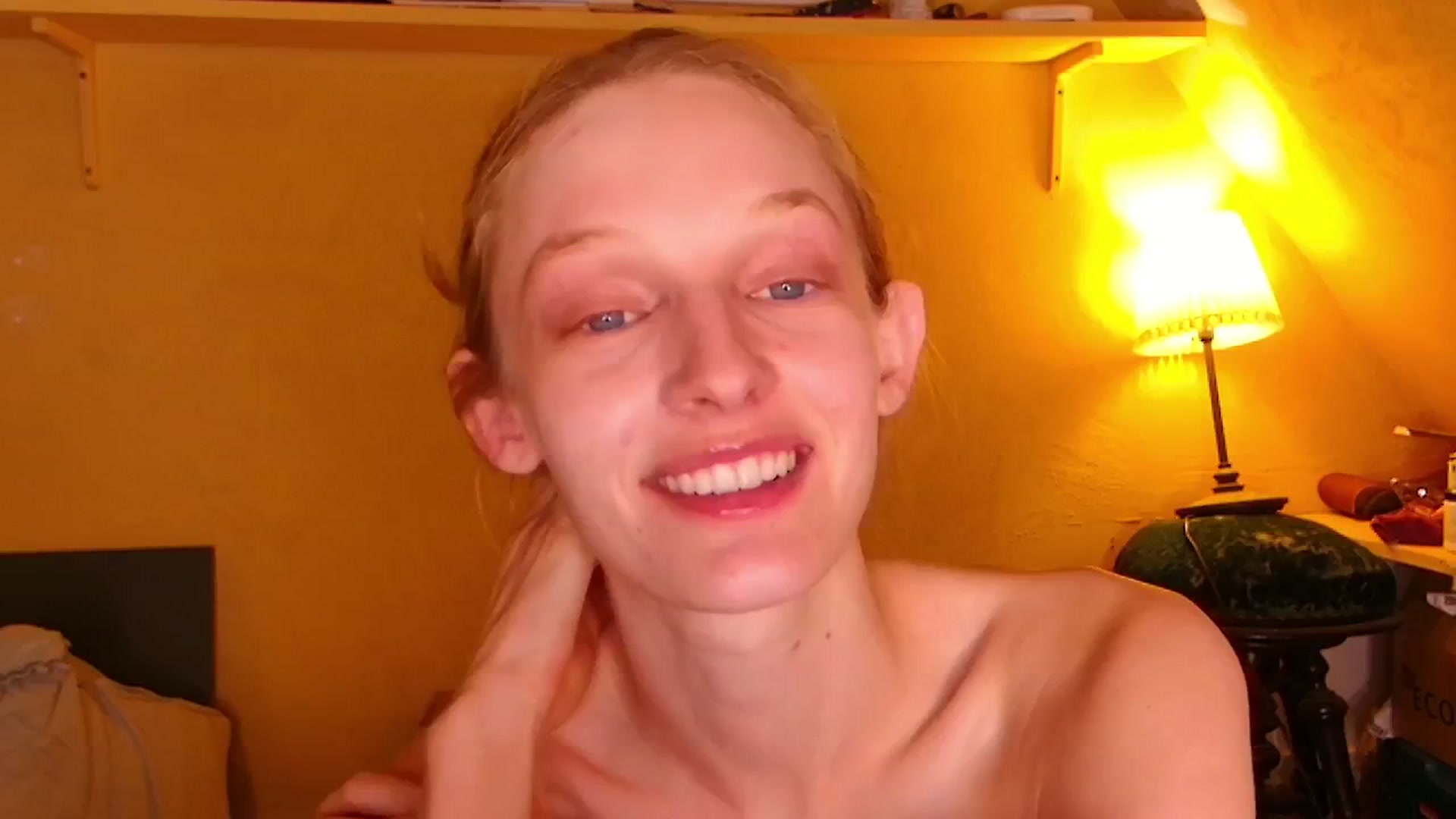 Gallery image thumbnail from Kinkywander's myfreecams stream on, 06/22/2024, 21:27 image 15 of 20