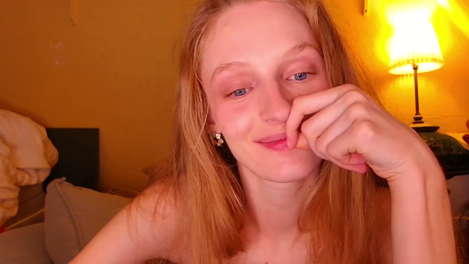 Gallery image thumbnail from Kinkywander's myfreecams stream on, 06/23/2024, 20:51 image 20 of 20