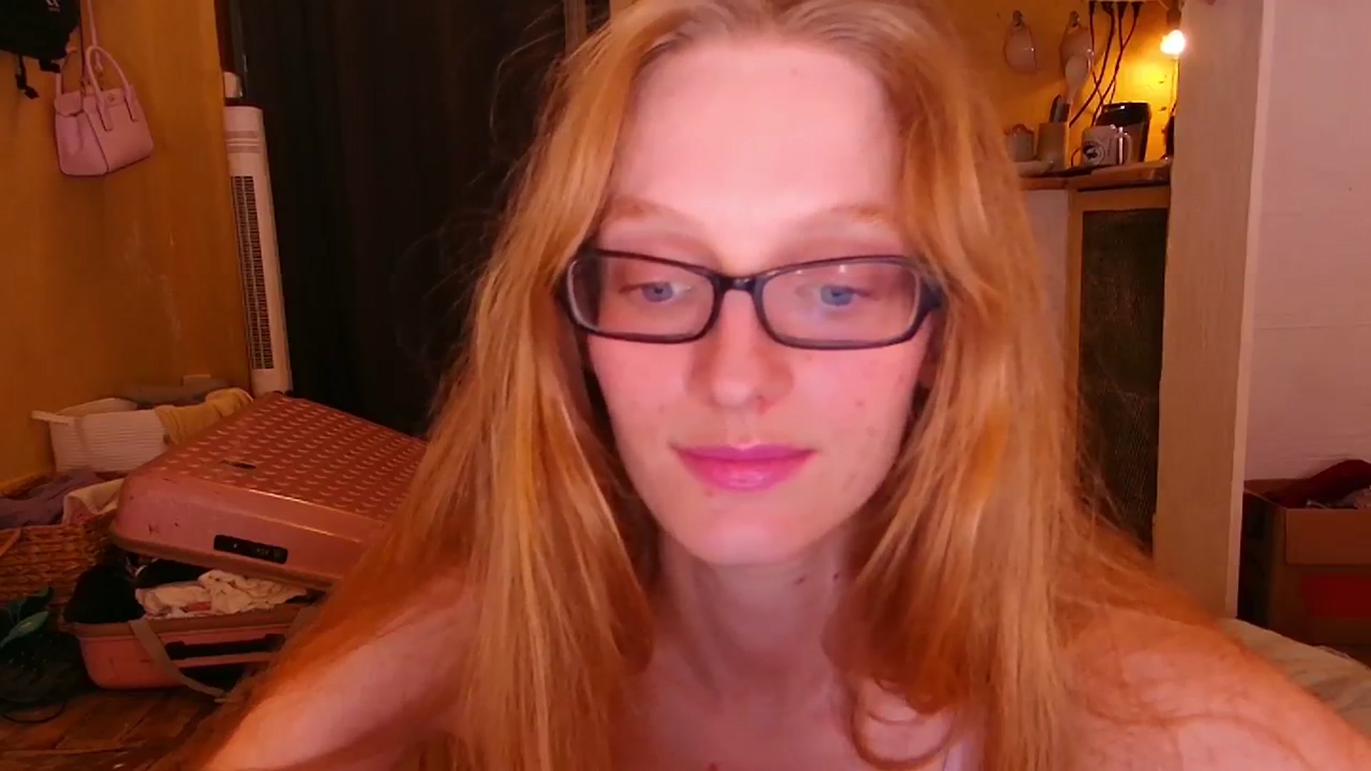 Gallery image thumbnail from Kinkywander's myfreecams stream on, 07/27/2024, 21:06 image 17 of 20