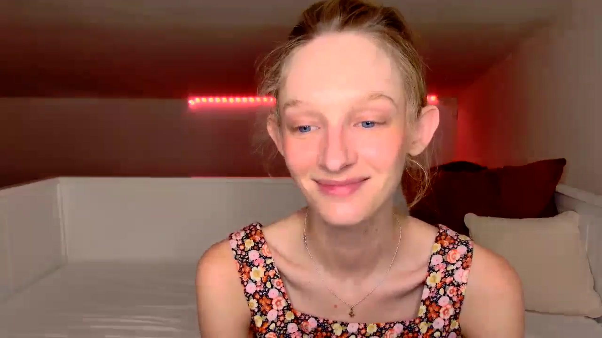 Gallery image thumbnail from Kinkywander's myfreecams stream on, 08/25/2024, 20:24 image 3 of 20