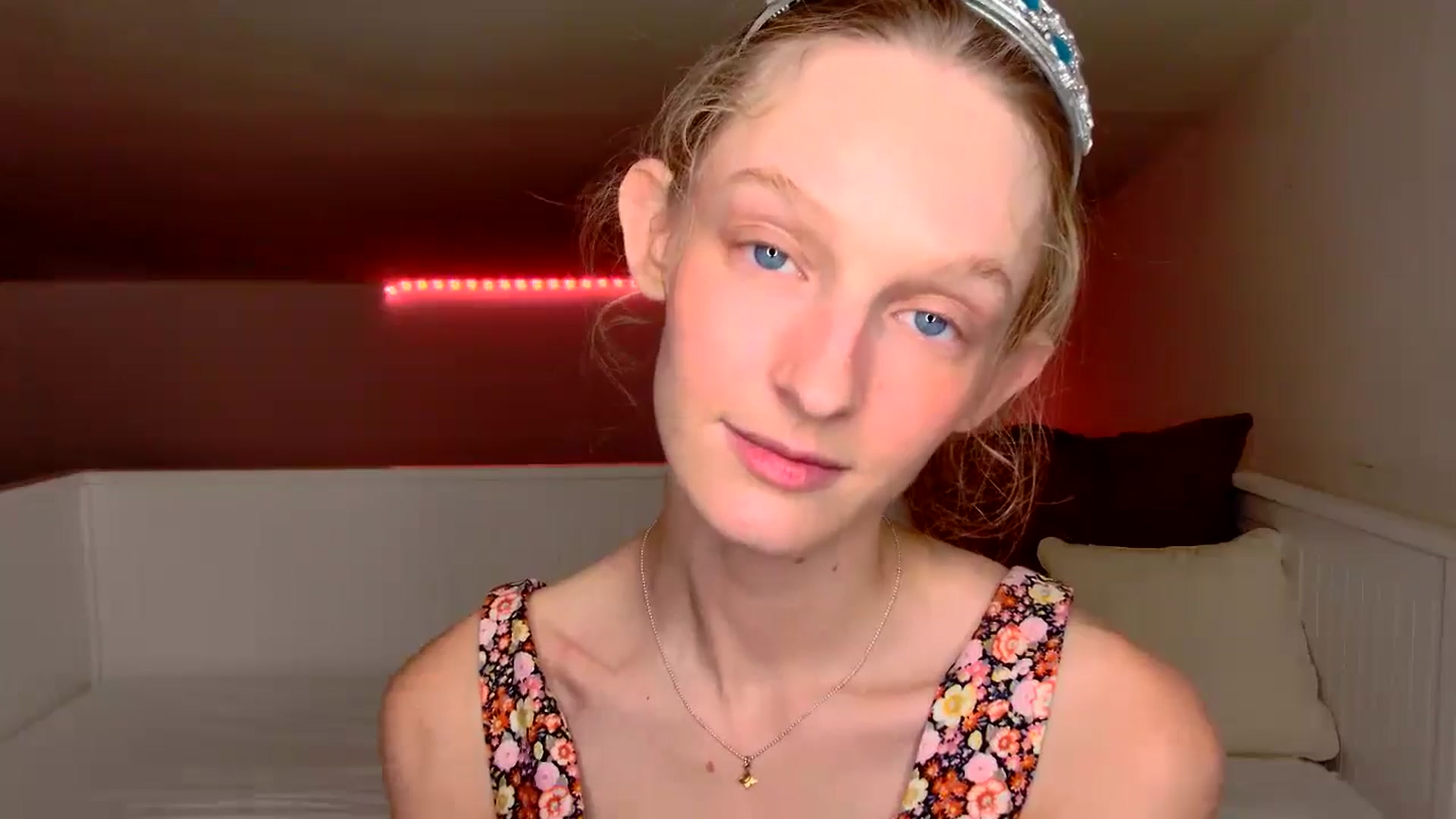 Gallery image thumbnail from Kinkywander's myfreecams stream on, 08/25/2024, 20:24 image 14 of 20