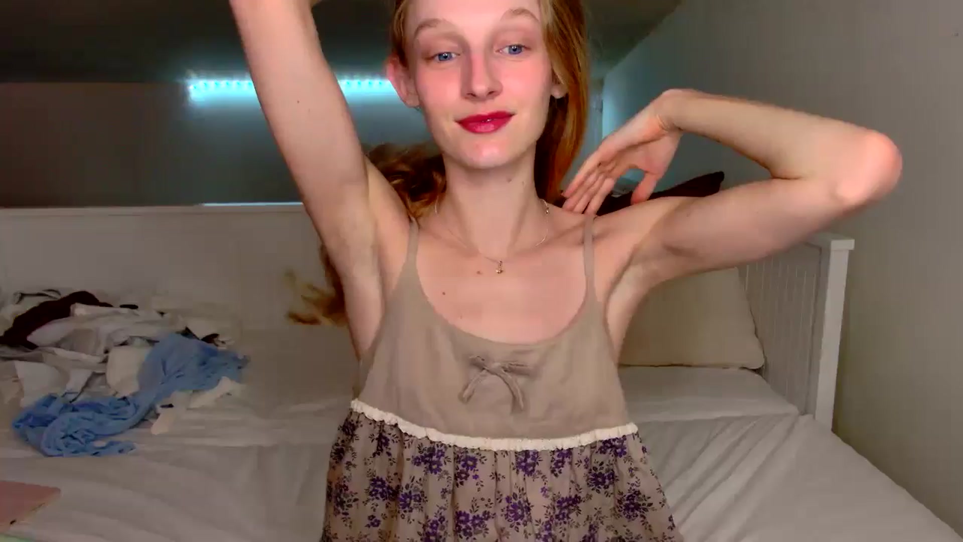 Gallery image thumbnail from Kinkywander's myfreecams stream on, 09/01/2024, 21:00 image 6 of 20