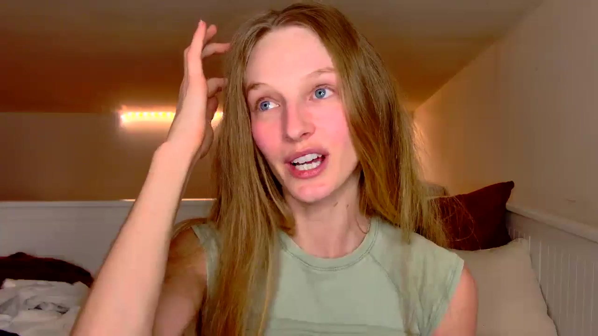 Gallery image thumbnail from Kinkywander's myfreecams stream on, 09/15/2024, 20:43 image 4 of 20