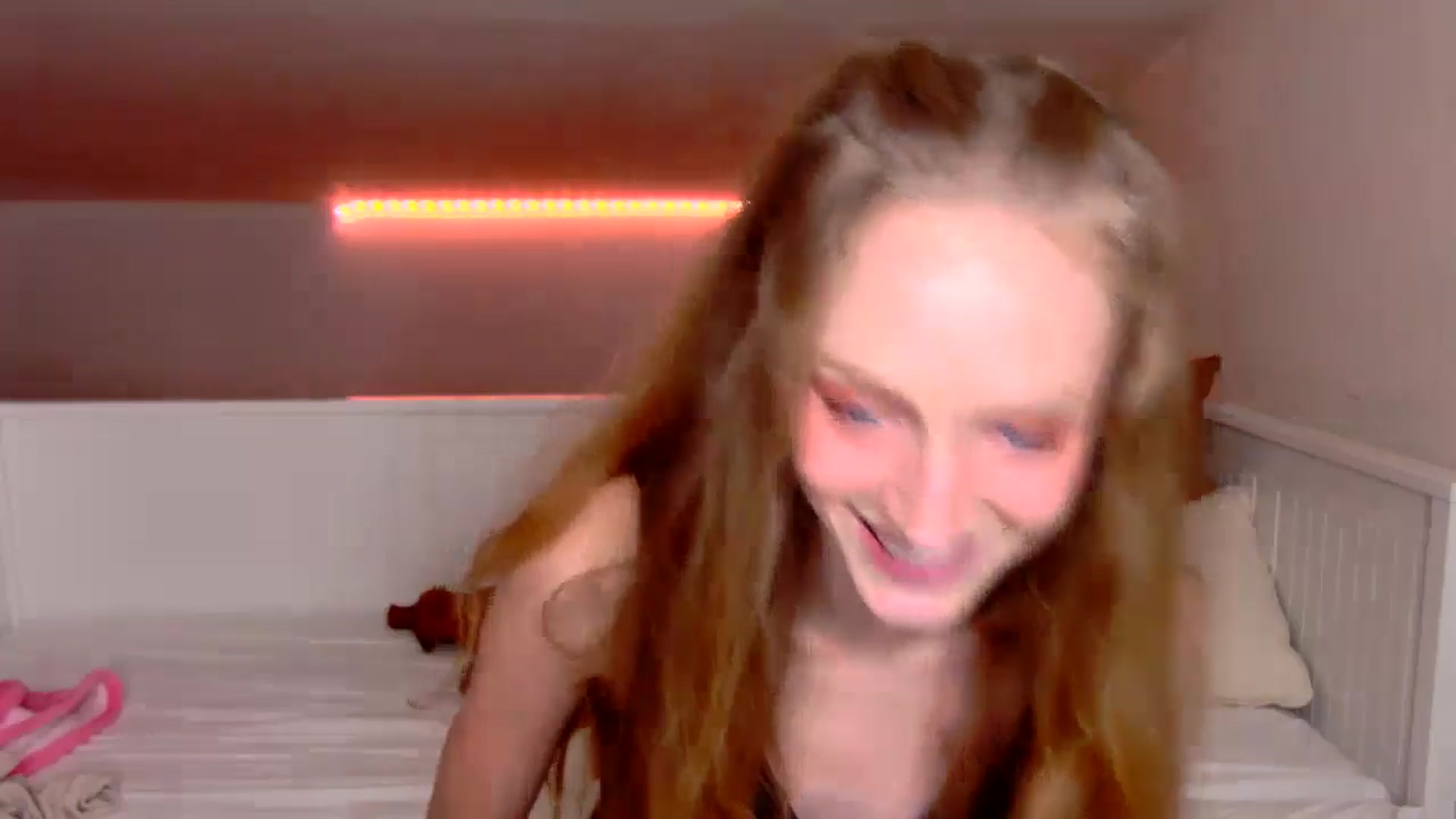 Gallery image thumbnail from Kinkywander's myfreecams stream on, 09/21/2024, 20:18 image 6 of 20