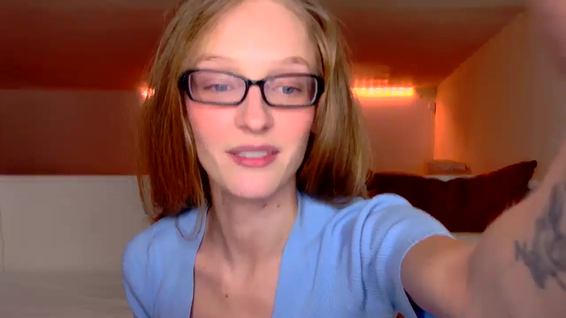 Gallery image thumbnail from Kinkywander's myfreecams stream on, 09/29/2024, 20:44 image 13 of 20