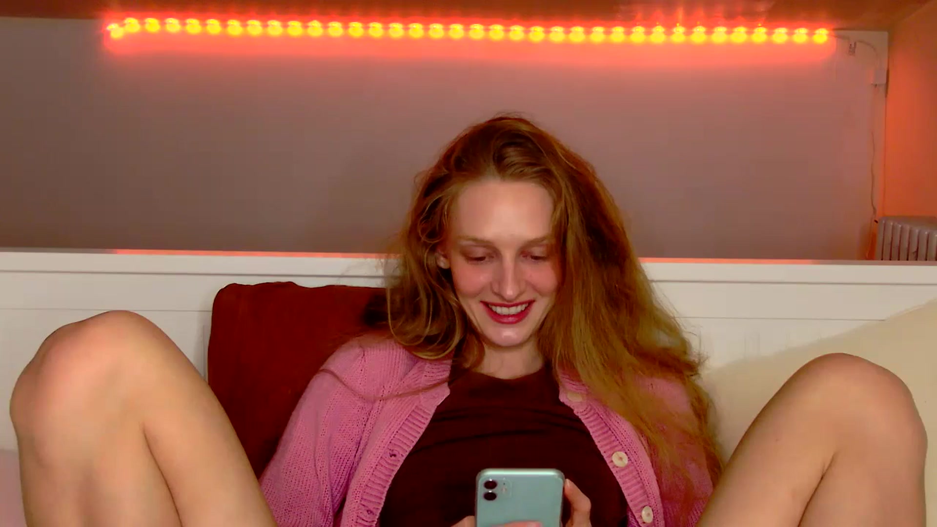Gallery image thumbnail from Kinkywander's myfreecams stream on, 10/20/2024, 19:34 image 9 of 20