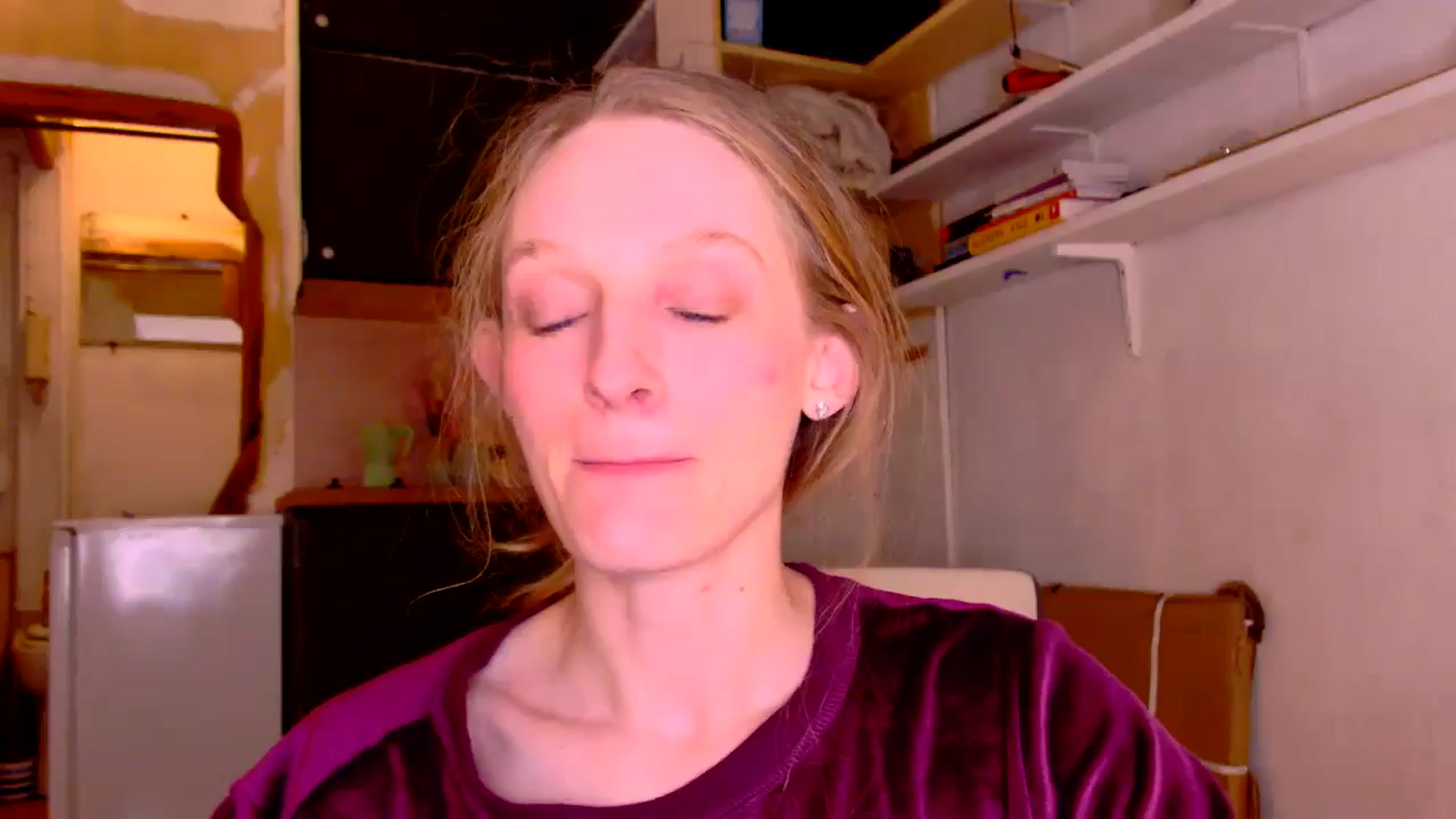Gallery image thumbnail from Kinkywander's myfreecams stream on, 11/02/2024, 20:35 image 18 of 20