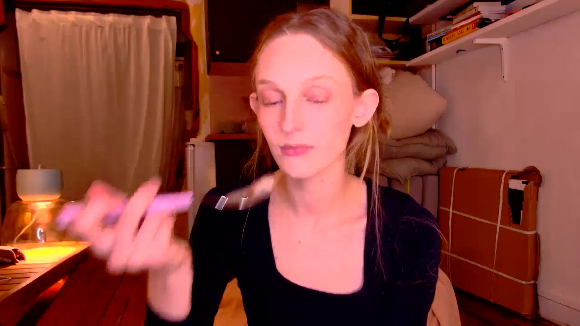 Gallery image thumbnail from Kinkywander's myfreecams stream on, 11/16/2024, 18:07 image 16 of 20