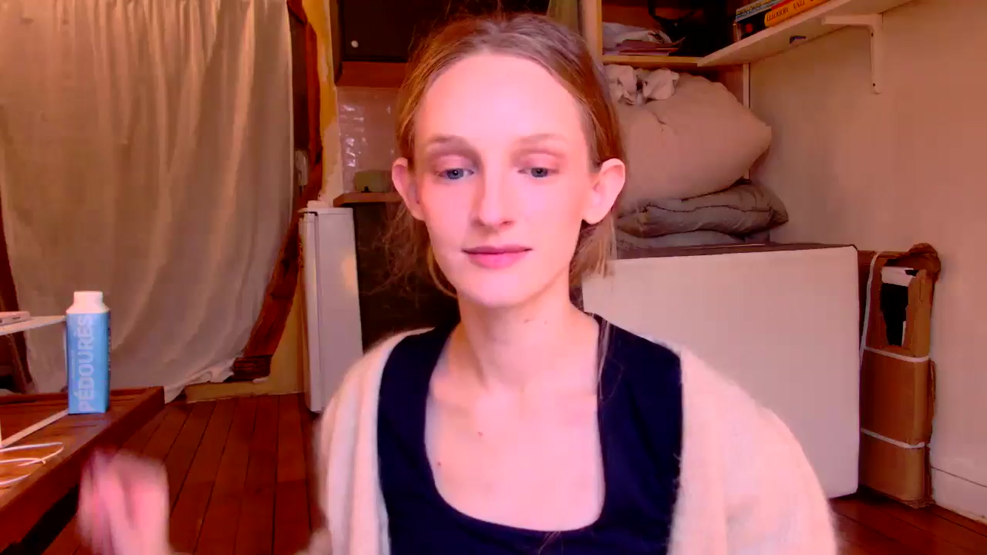 Gallery image thumbnail from Kinkywander's myfreecams stream on, 11/16/2024, 18:07 image 1 of 20