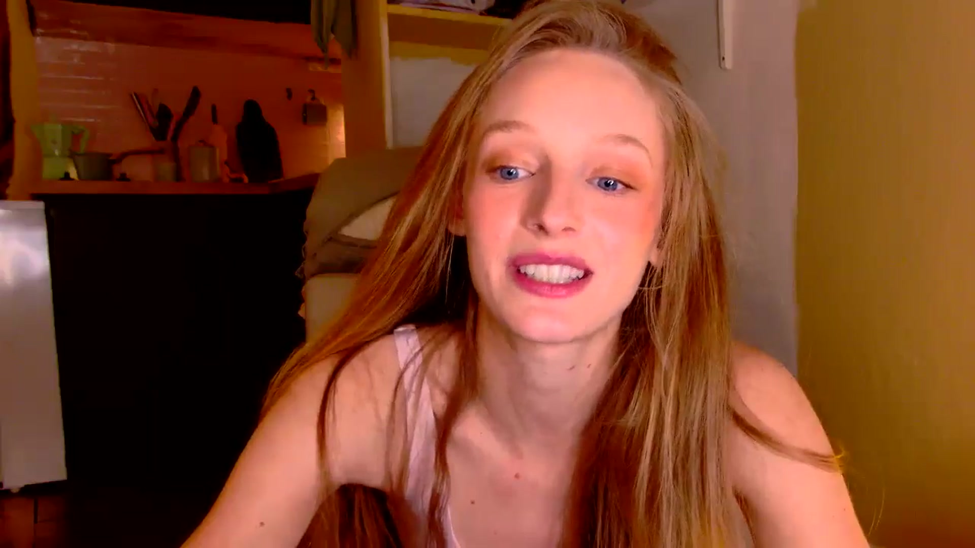 Gallery image thumbnail from Kinkywander's myfreecams stream on, 11/23/2024, 20:31 image 19 of 20