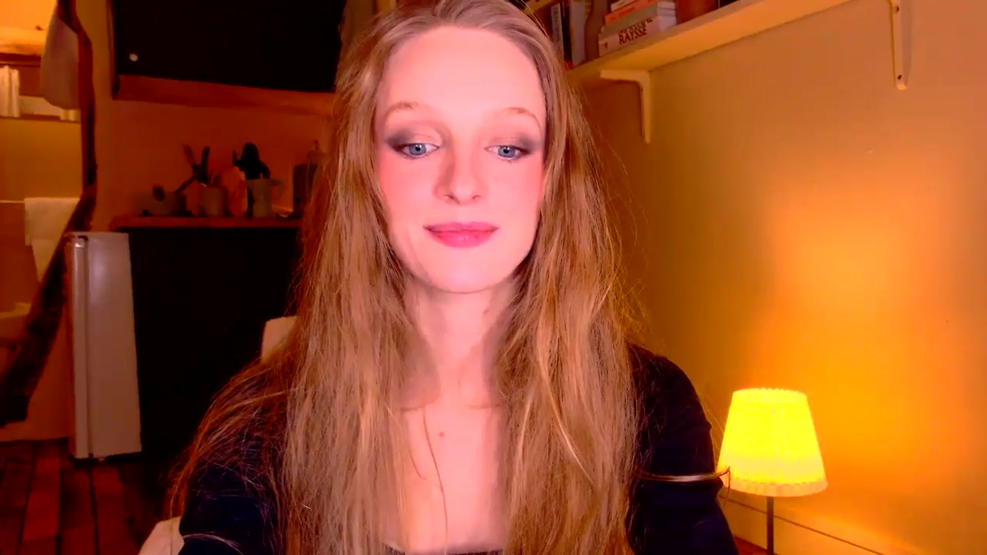 Gallery image thumbnail from Kinkywander's myfreecams stream on, 12/01/2024, 20:10 image 18 of 20