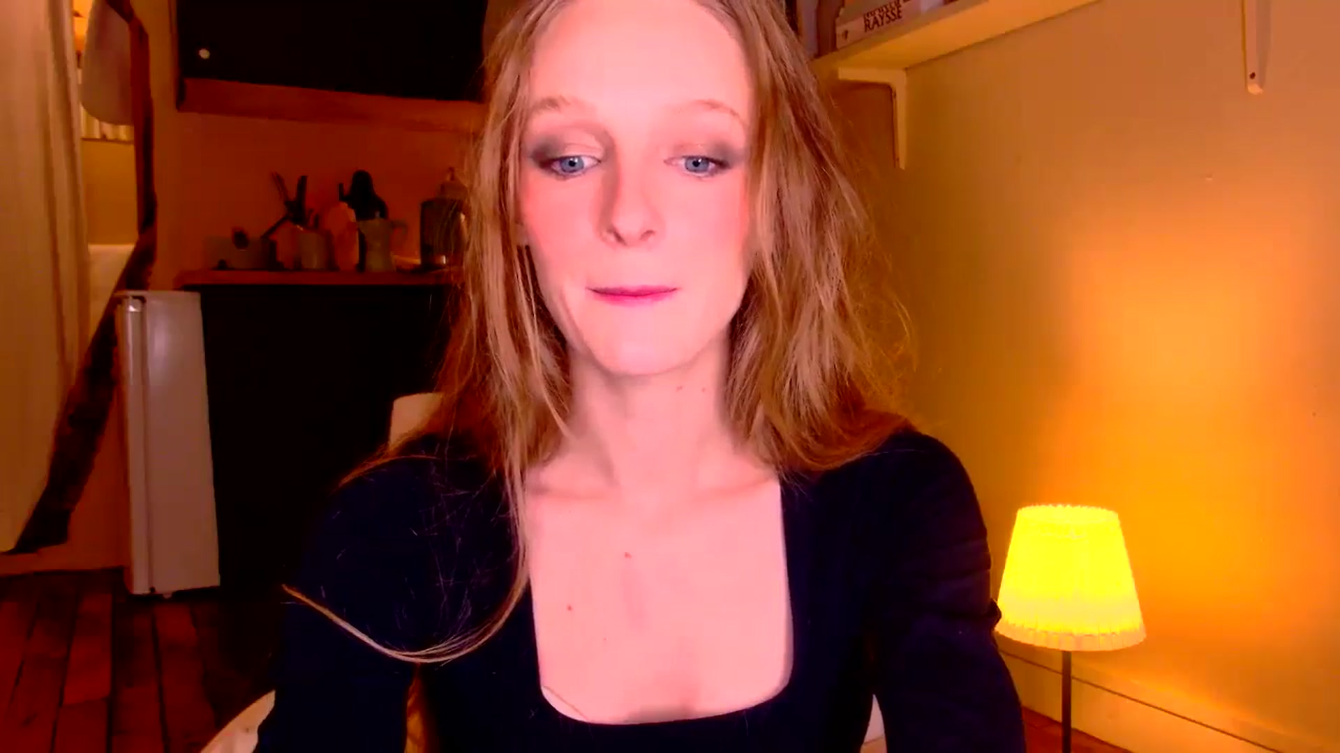 Gallery image thumbnail from Kinkywander's myfreecams stream on, 12/01/2024, 20:10 image 10 of 20