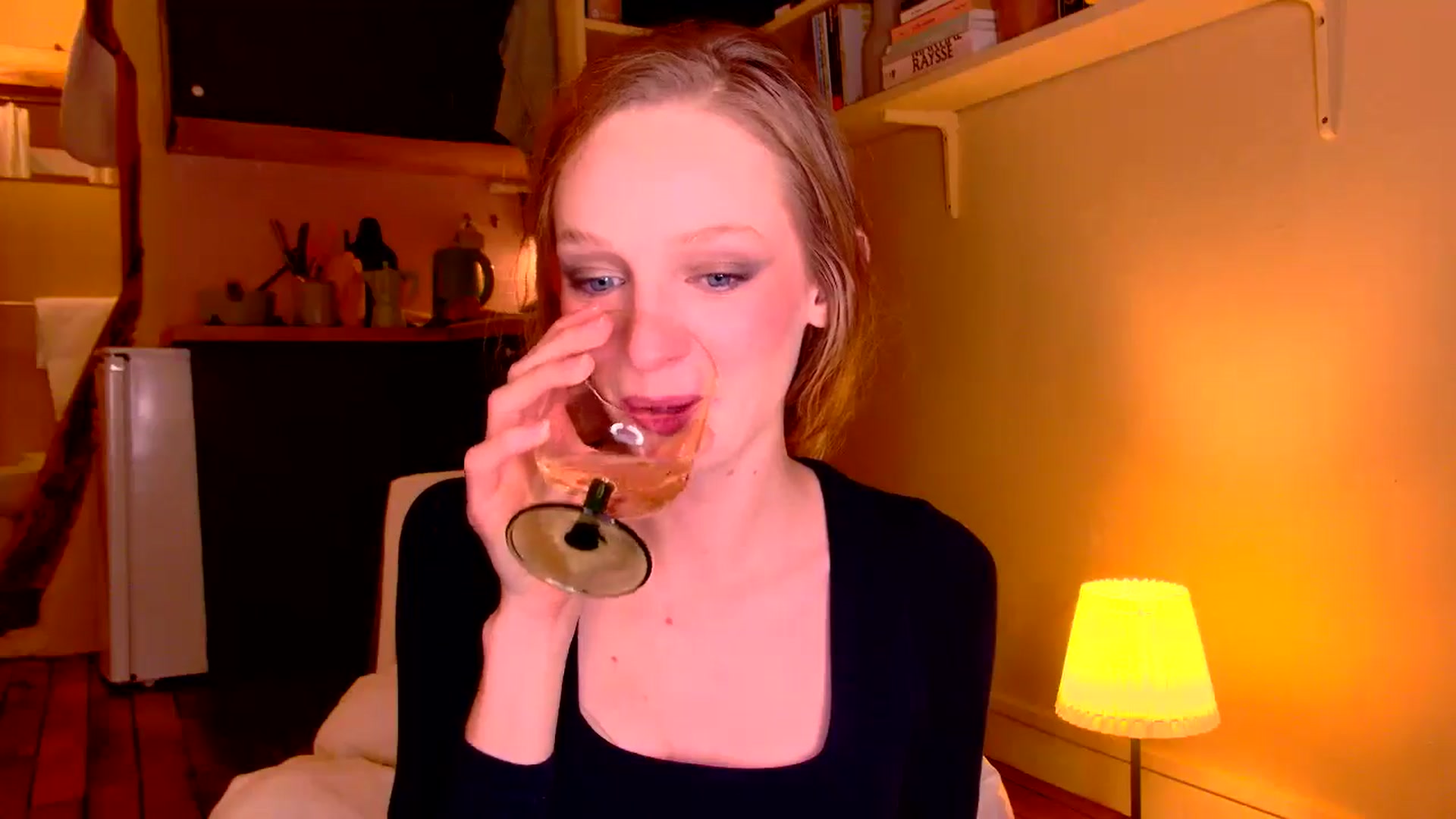 Gallery image thumbnail from Kinkywander's myfreecams stream on, 12/01/2024, 20:10 image 20 of 20