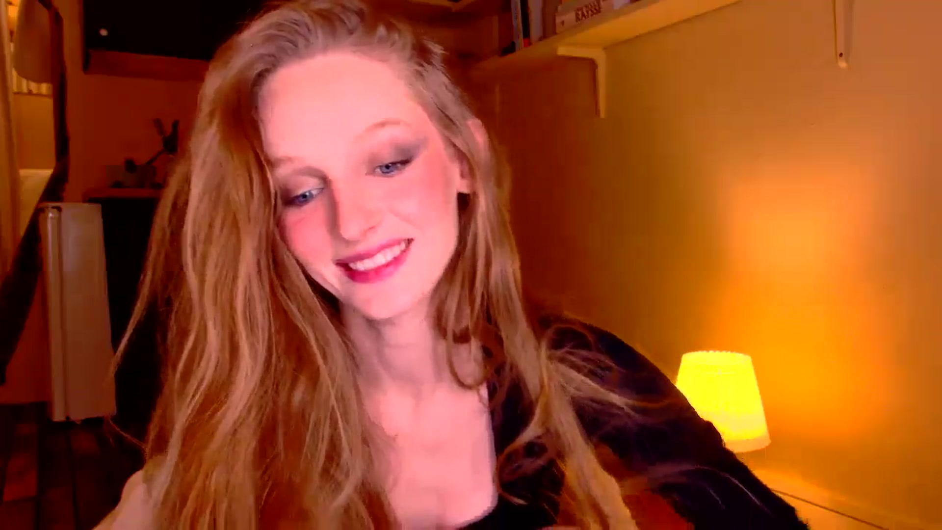 Gallery image thumbnail from Kinkywander's myfreecams stream on, 12/01/2024, 20:10 image 13 of 20