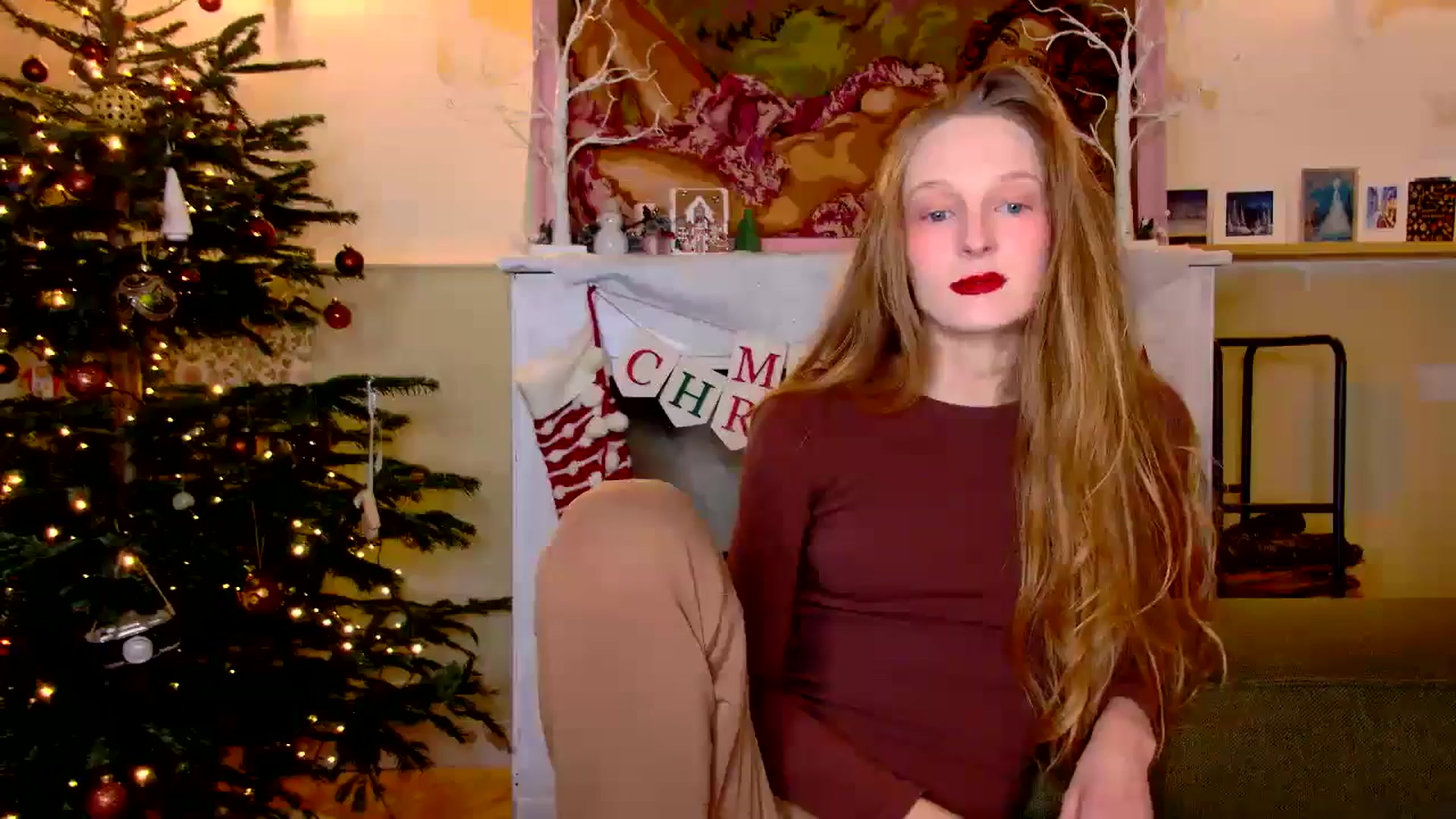 Gallery image thumbnail from Kinkywander's myfreecams stream on, 12/14/2024, 19:05 image 3 of 20