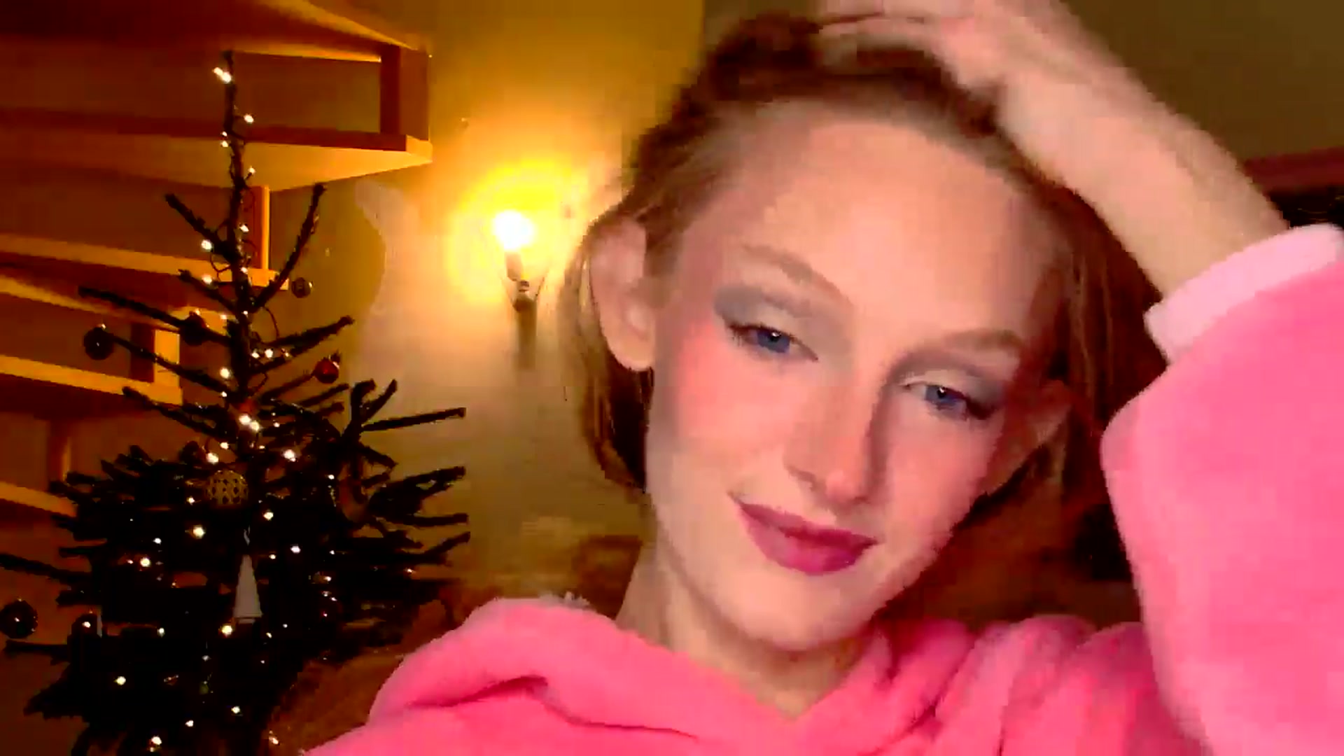 Gallery image thumbnail from Kinkywander's myfreecams stream on, 12/22/2024, 17:41 image 6 of 20