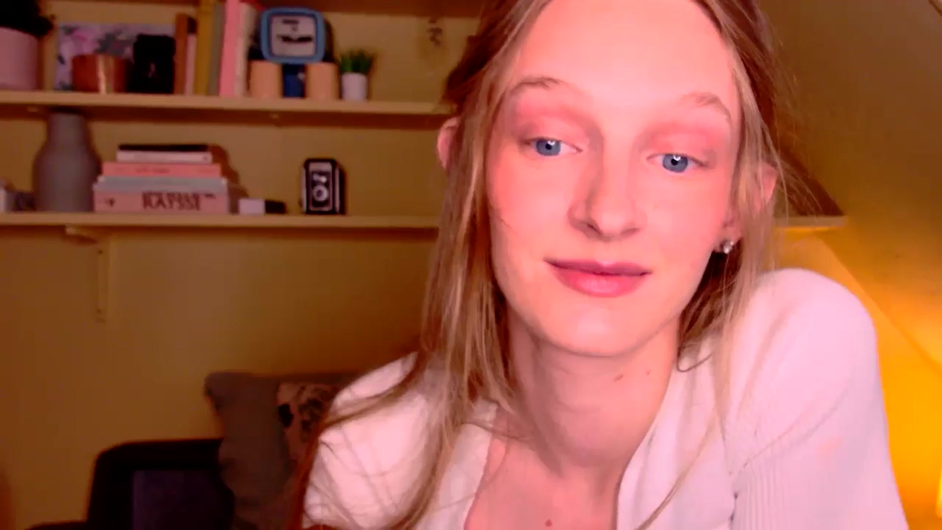Gallery image thumbnail from Kinkywander's myfreecams stream on, 01/11/2025, 15:30 image 20 of 20
