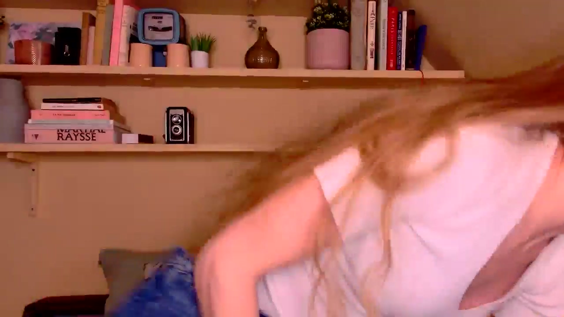Gallery image thumbnail from Kinkywander's myfreecams stream on, 01/11/2025, 15:30 image 6 of 20