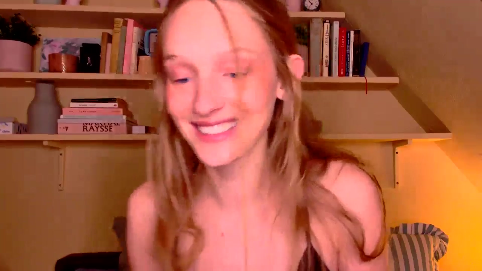Gallery image thumbnail from Kinkywander's myfreecams stream on, 01/11/2025, 16:54 image 16 of 20