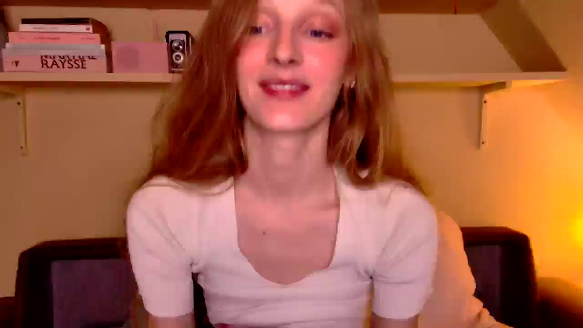 Gallery image thumbnail from Kinkywander's myfreecams stream on, 01/12/2025, 16:39 image 9 of 20