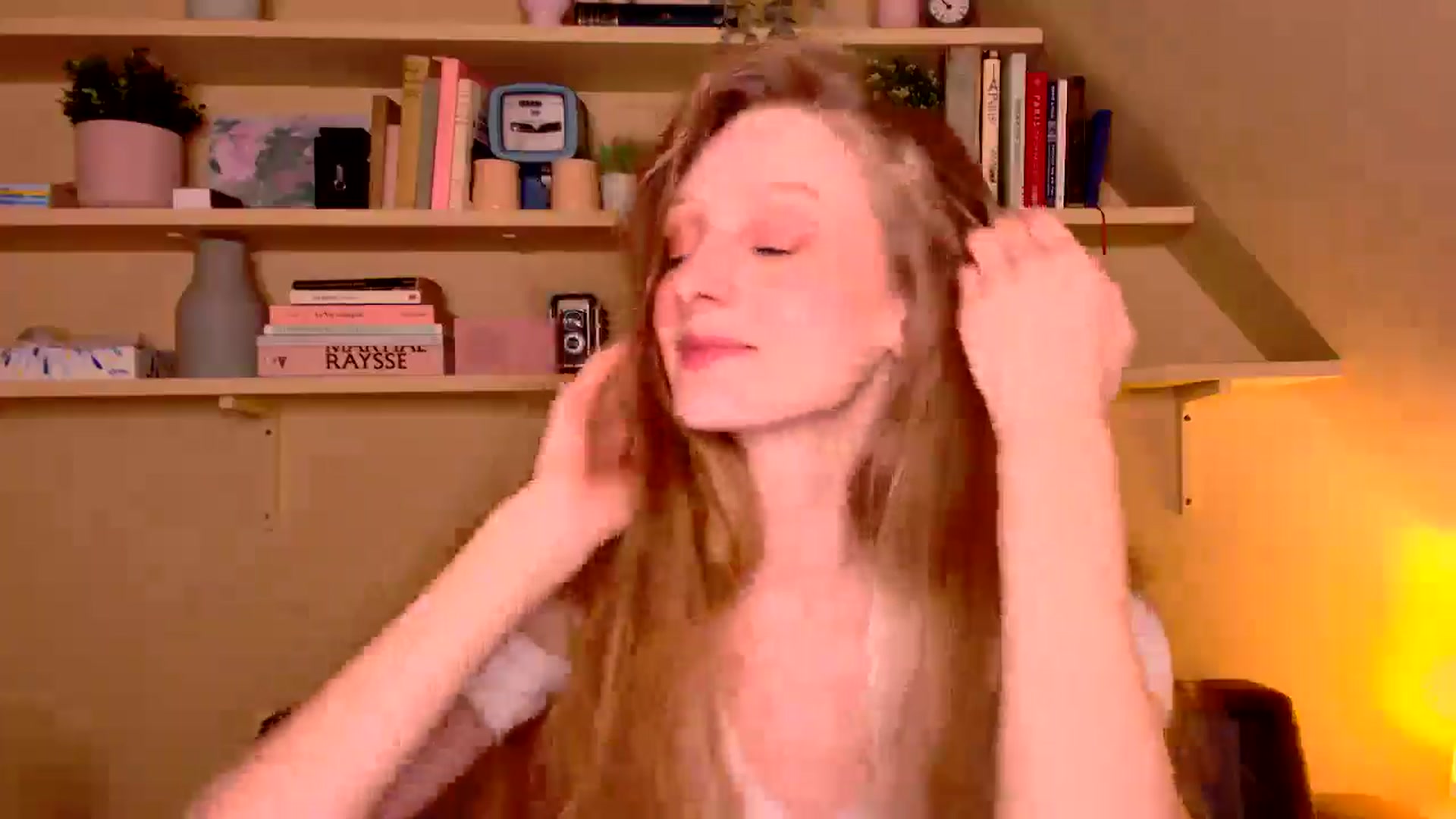Gallery image thumbnail from Kinkywander's myfreecams stream on, 01/12/2025, 19:19 image 2 of 20
