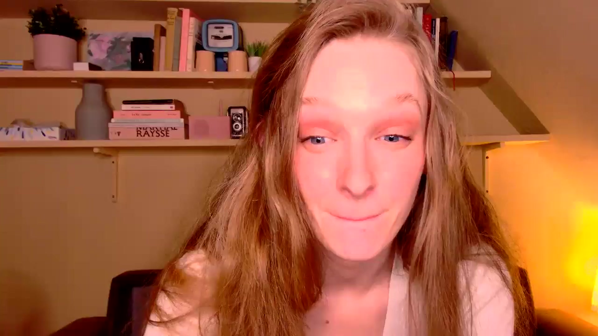 Gallery image thumbnail from Kinkywander's myfreecams stream on, 01/12/2025, 19:19 image 1 of 20