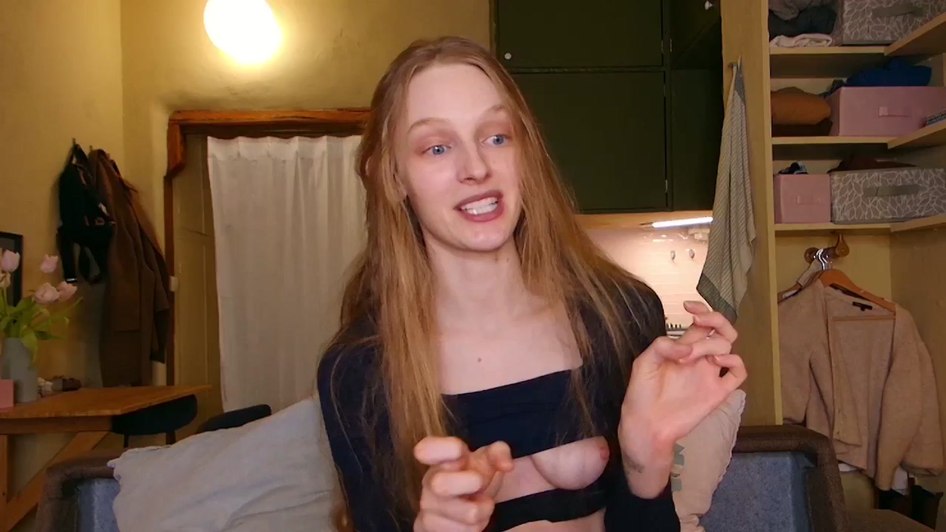Gallery image thumbnail from Kinkywander's myfreecams stream on, 01/18/2025, 17:42 image 20 of 20