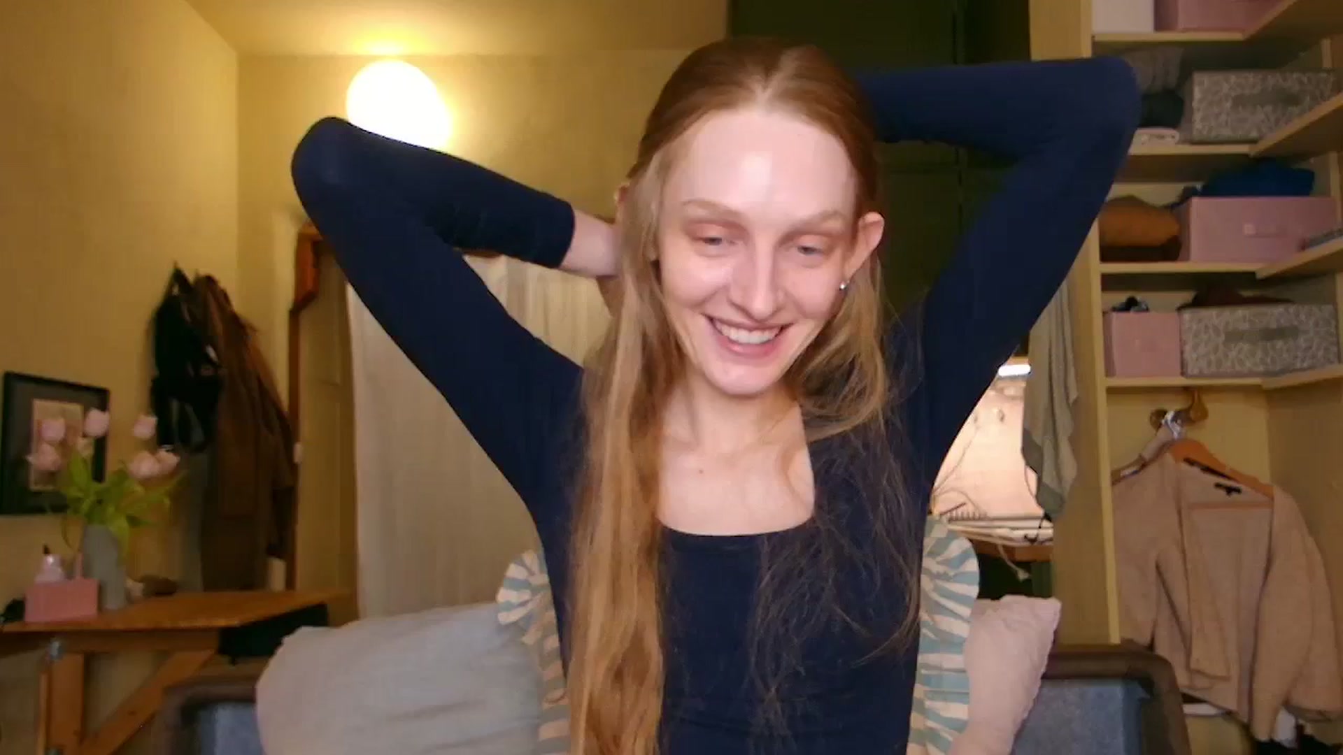 Gallery image thumbnail from Kinkywander's myfreecams stream on, 01/18/2025, 17:42 image 7 of 20