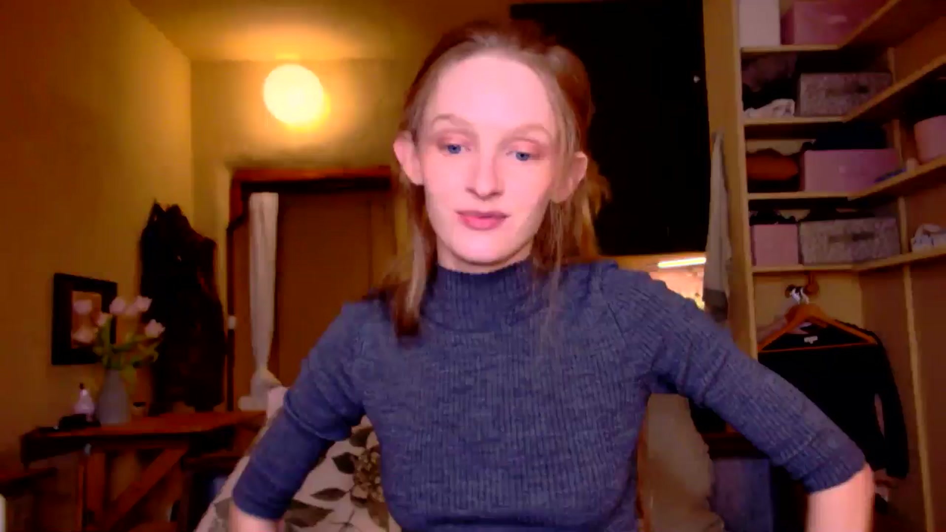Gallery image thumbnail from Kinkywander's myfreecams stream on, 01/19/2025, 19:23 image 3 of 20