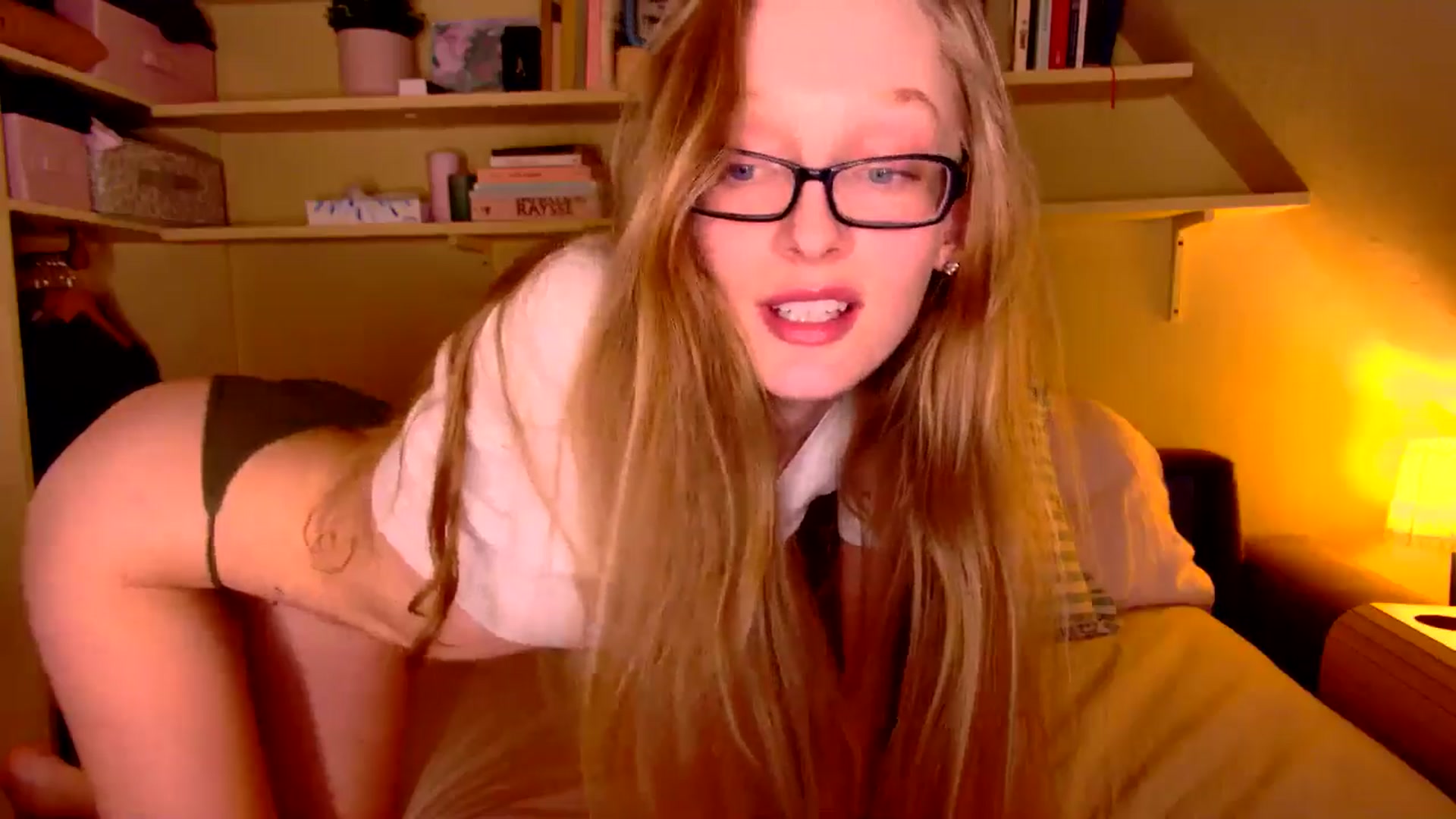 Gallery image thumbnail from Kinkywander's myfreecams stream on, 01/25/2025, 17:05 image 12 of 20