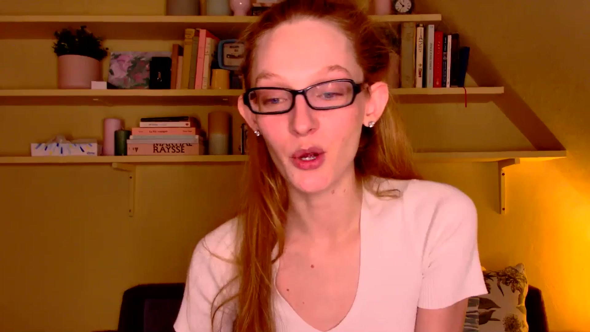 Gallery image thumbnail from Kinkywander's myfreecams stream on, 01/25/2025, 19:53 image 15 of 20