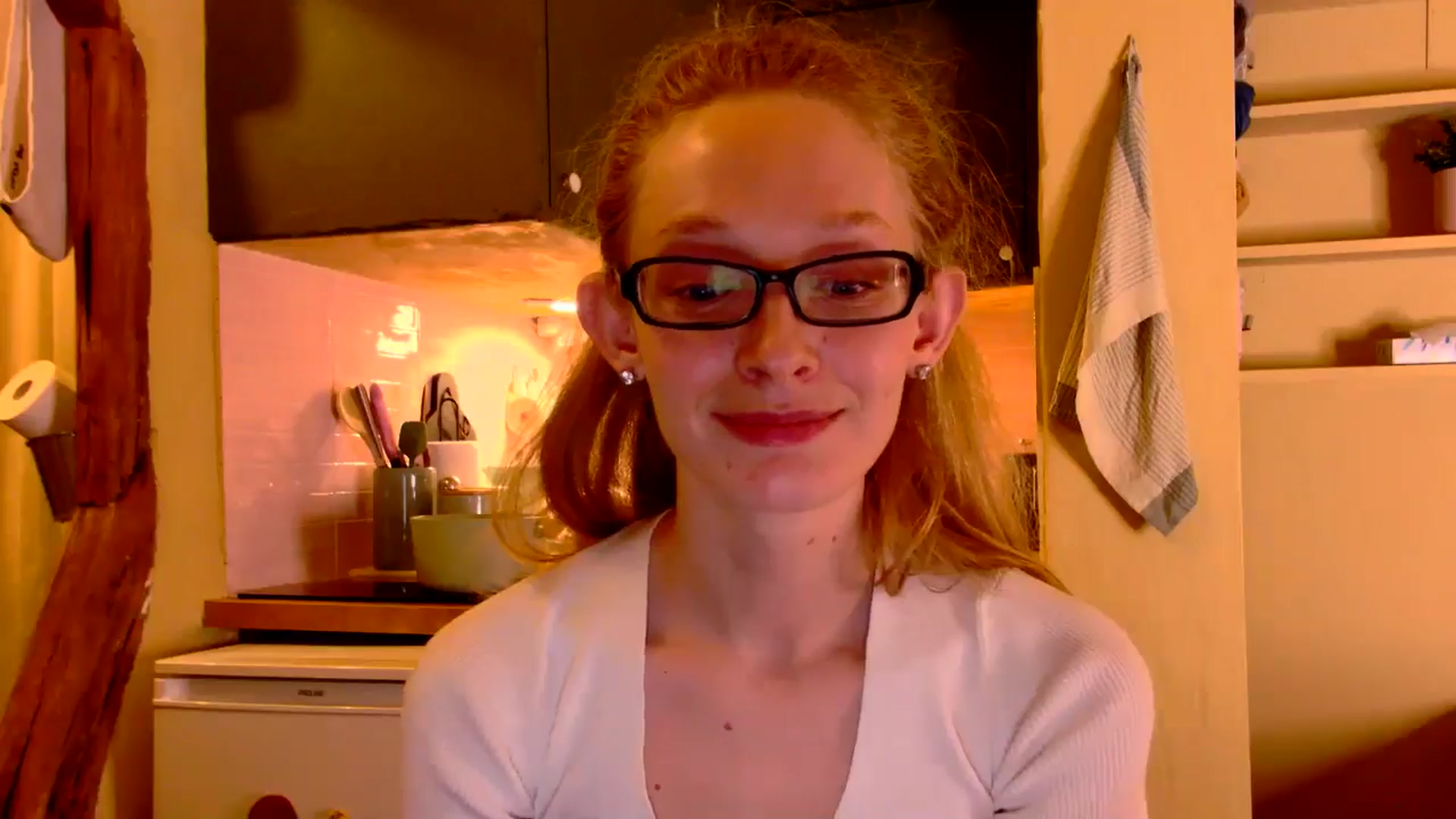 Gallery image thumbnail from Kinkywander's myfreecams stream on, 01/25/2025, 19:53 image 10 of 20