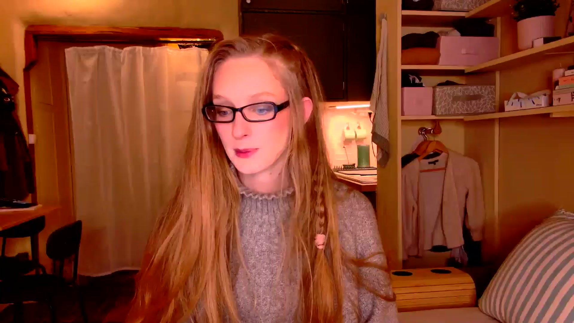 Gallery image thumbnail from Kinkywander's myfreecams stream on, 01/26/2025, 18:59 image 1 of 20