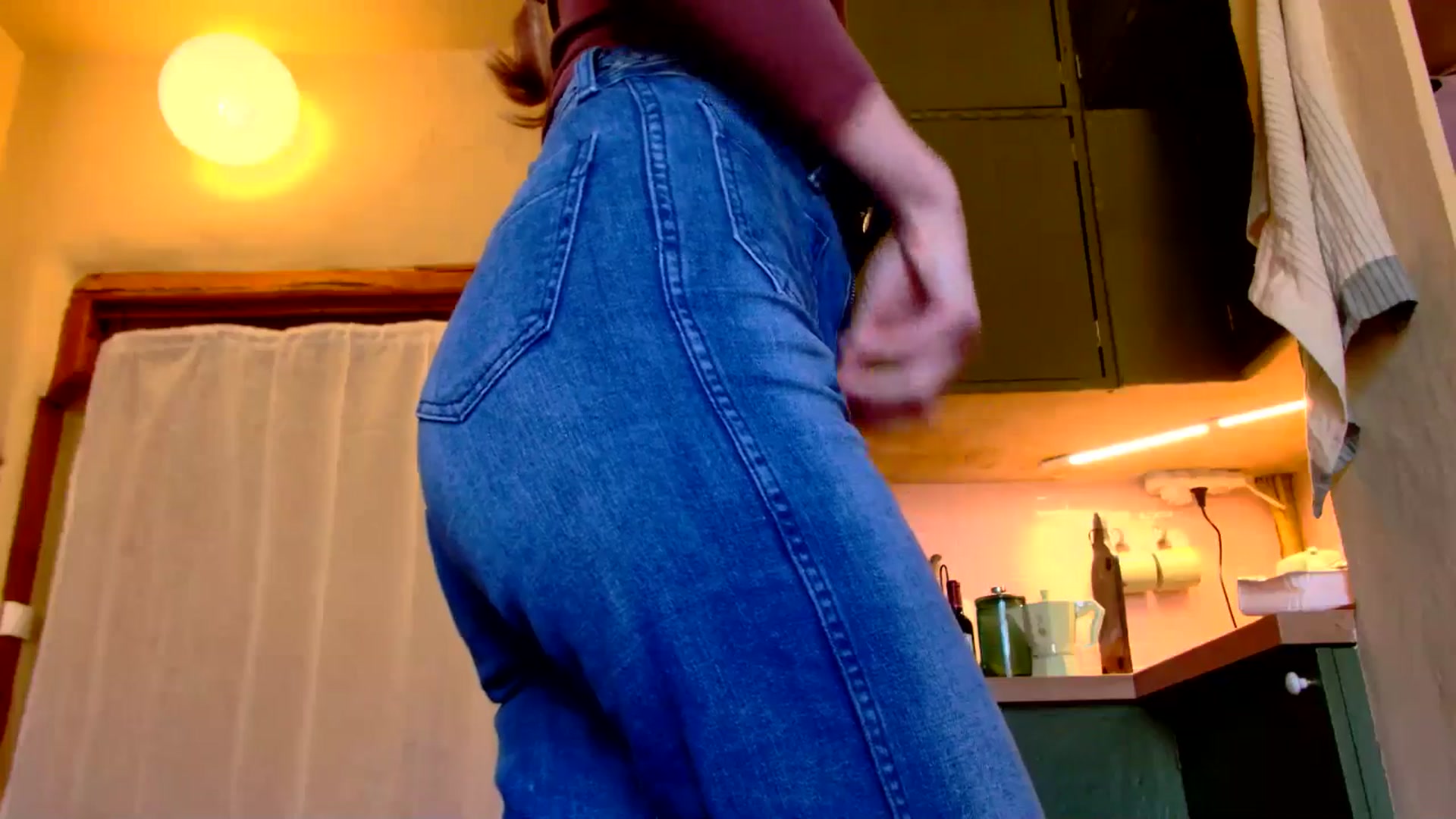 Gallery image thumbnail from Kinkywander's myfreecams stream on, 02/01/2025, 15:39 image 18 of 20