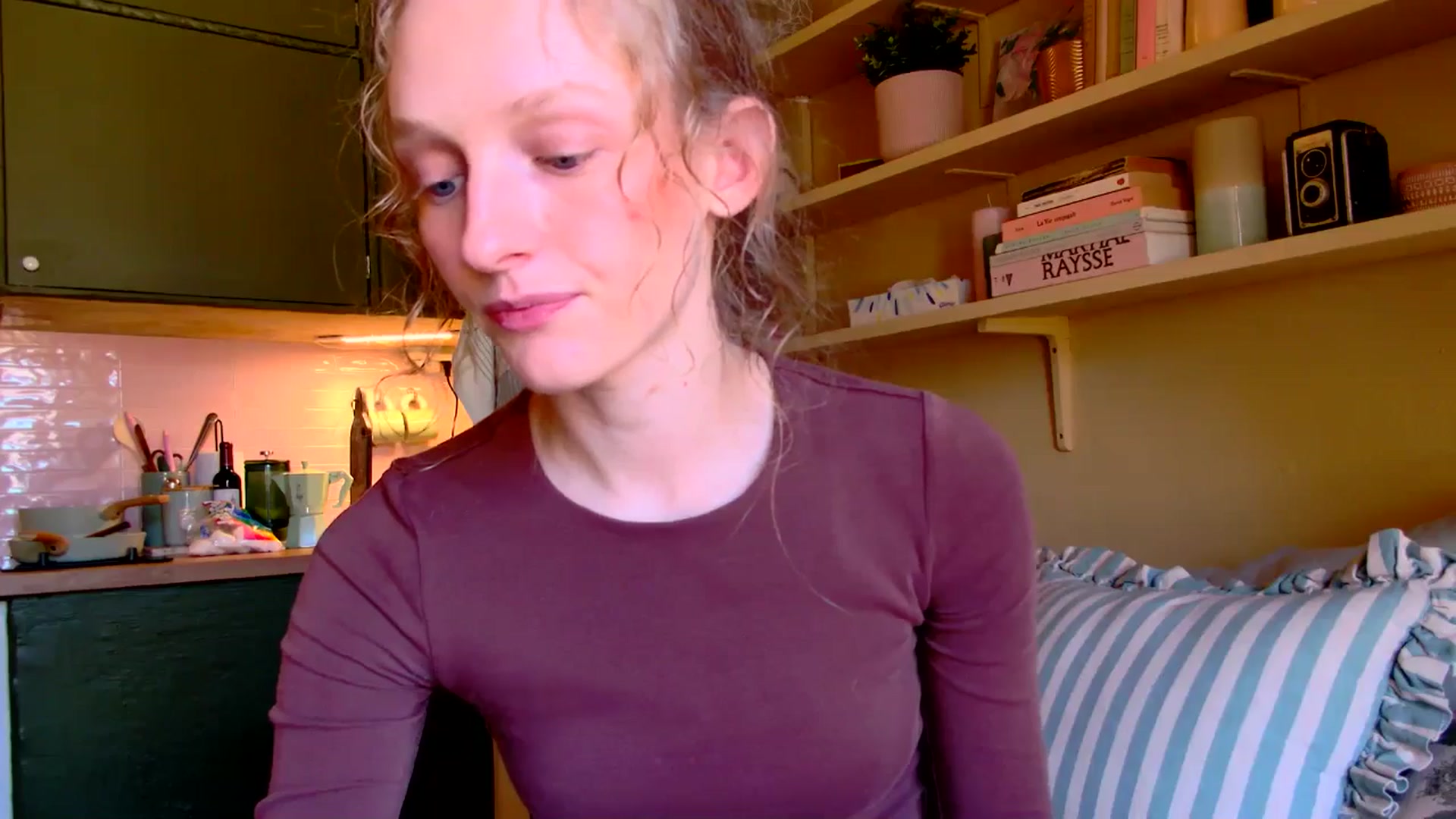 Gallery image thumbnail from Kinkywander's myfreecams stream on, 02/01/2025, 15:39 image 10 of 20