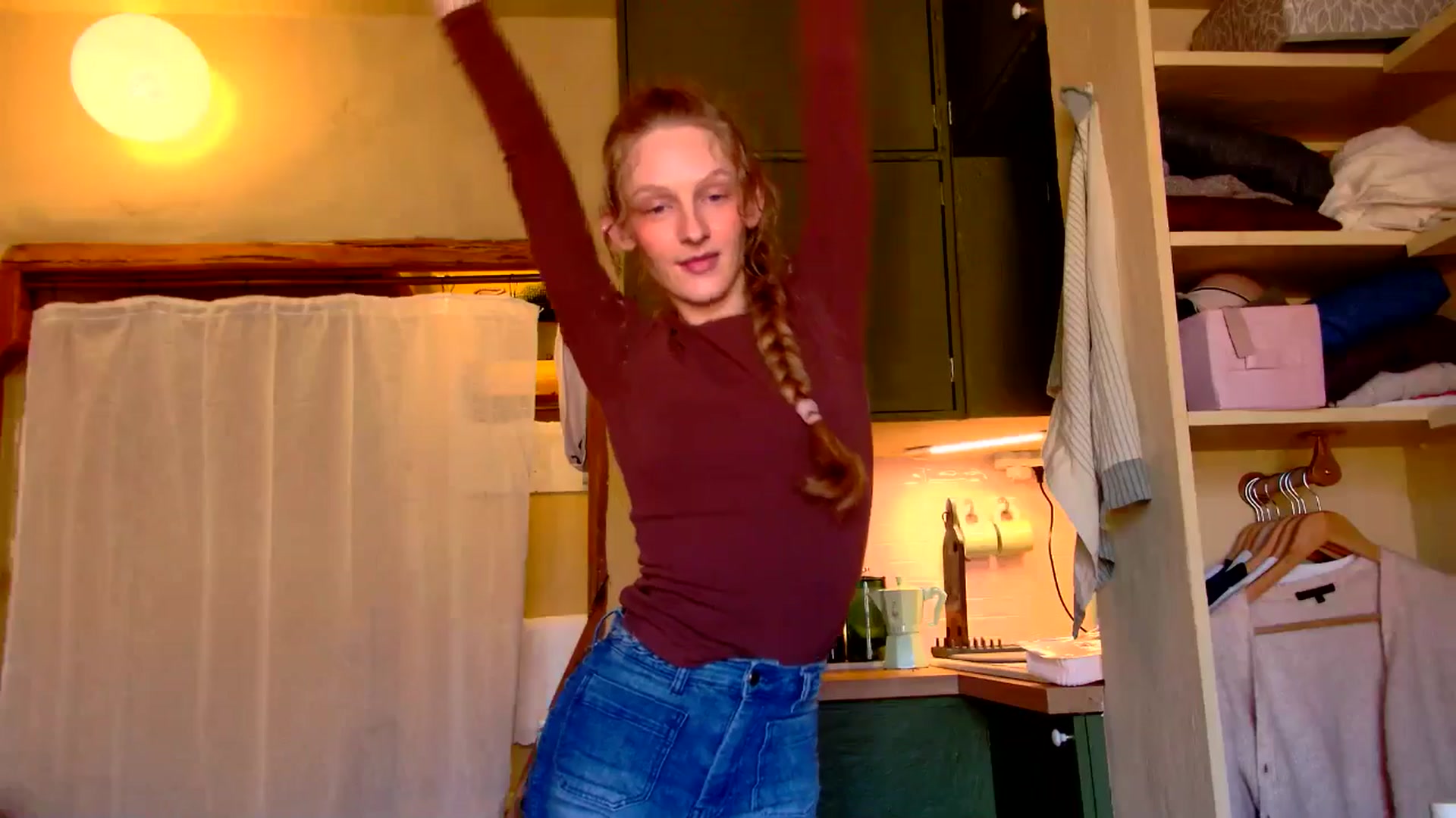 Gallery image thumbnail from Kinkywander's myfreecams stream on, 02/01/2025, 15:39 image 19 of 20