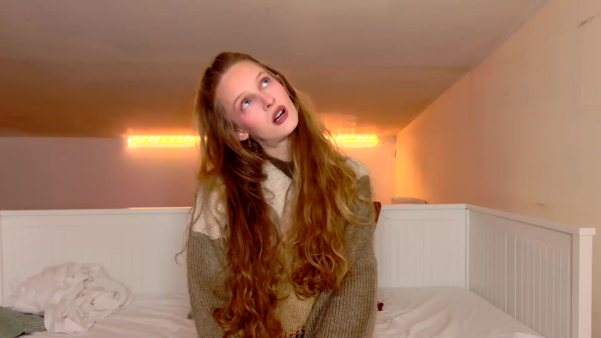 Gallery image thumbnail from Kinkywander's myfreecams stream on, 02/09/2025, 16:18 image 11 of 20