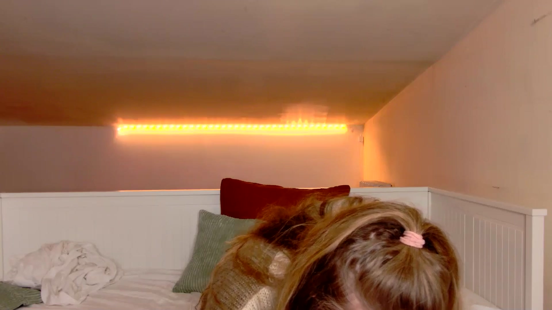 Gallery image thumbnail from Kinkywander's myfreecams stream on, 02/09/2025, 16:18 image 10 of 20
