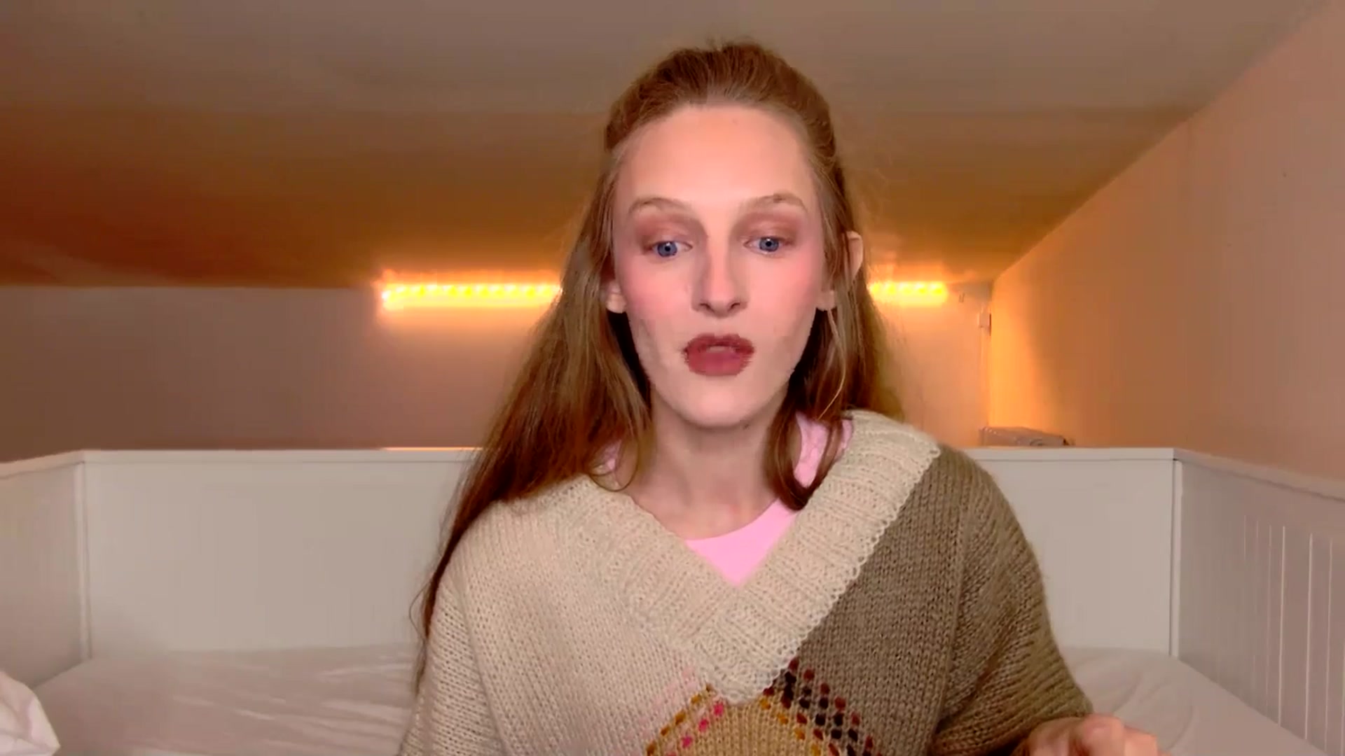 Gallery image thumbnail from Kinkywander's myfreecams stream on, 02/09/2025, 19:17 image 4 of 20