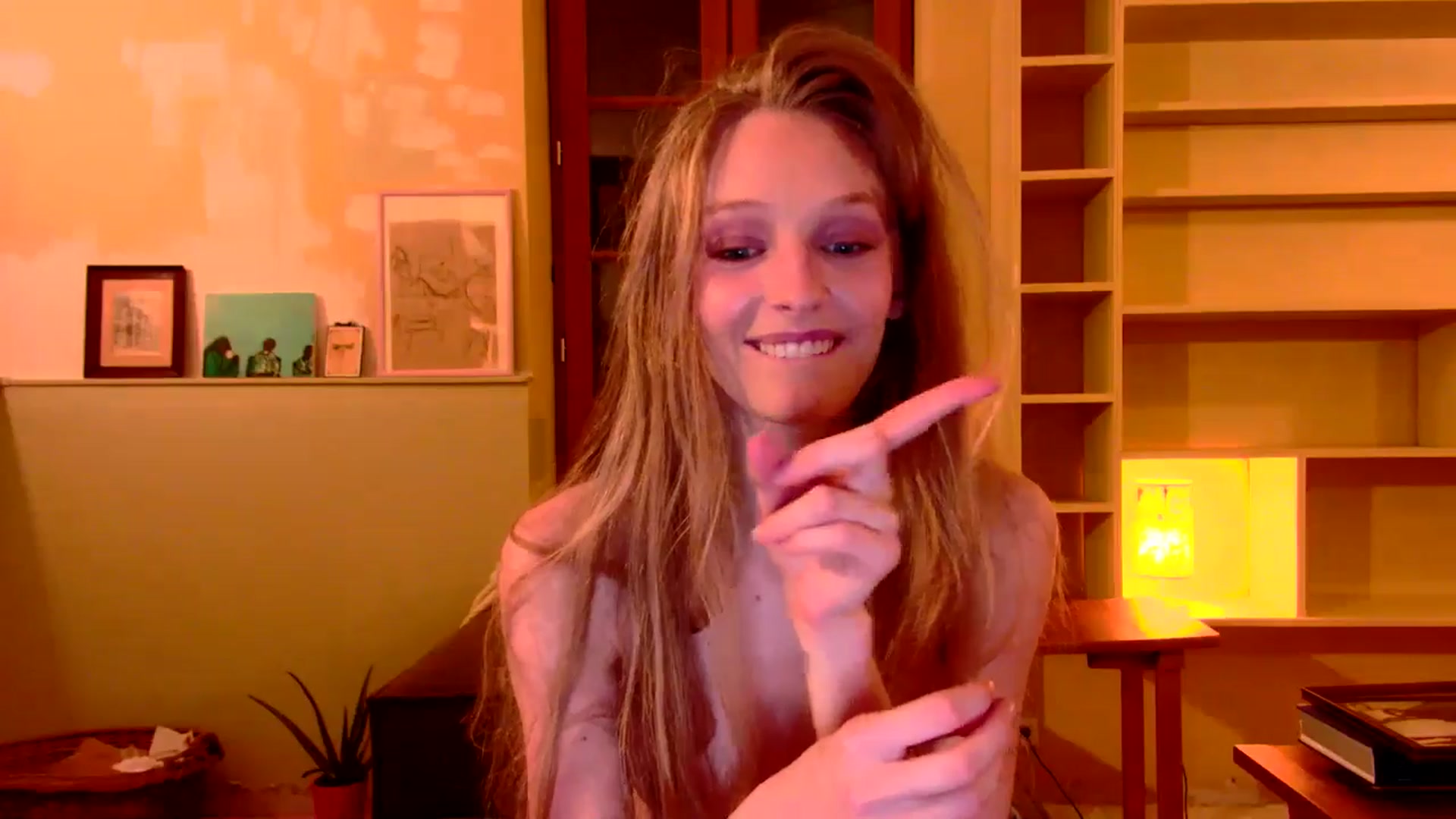 Gallery image thumbnail from Kinkywander's myfreecams stream on, 02/23/2025, 19:42 image 18 of 20