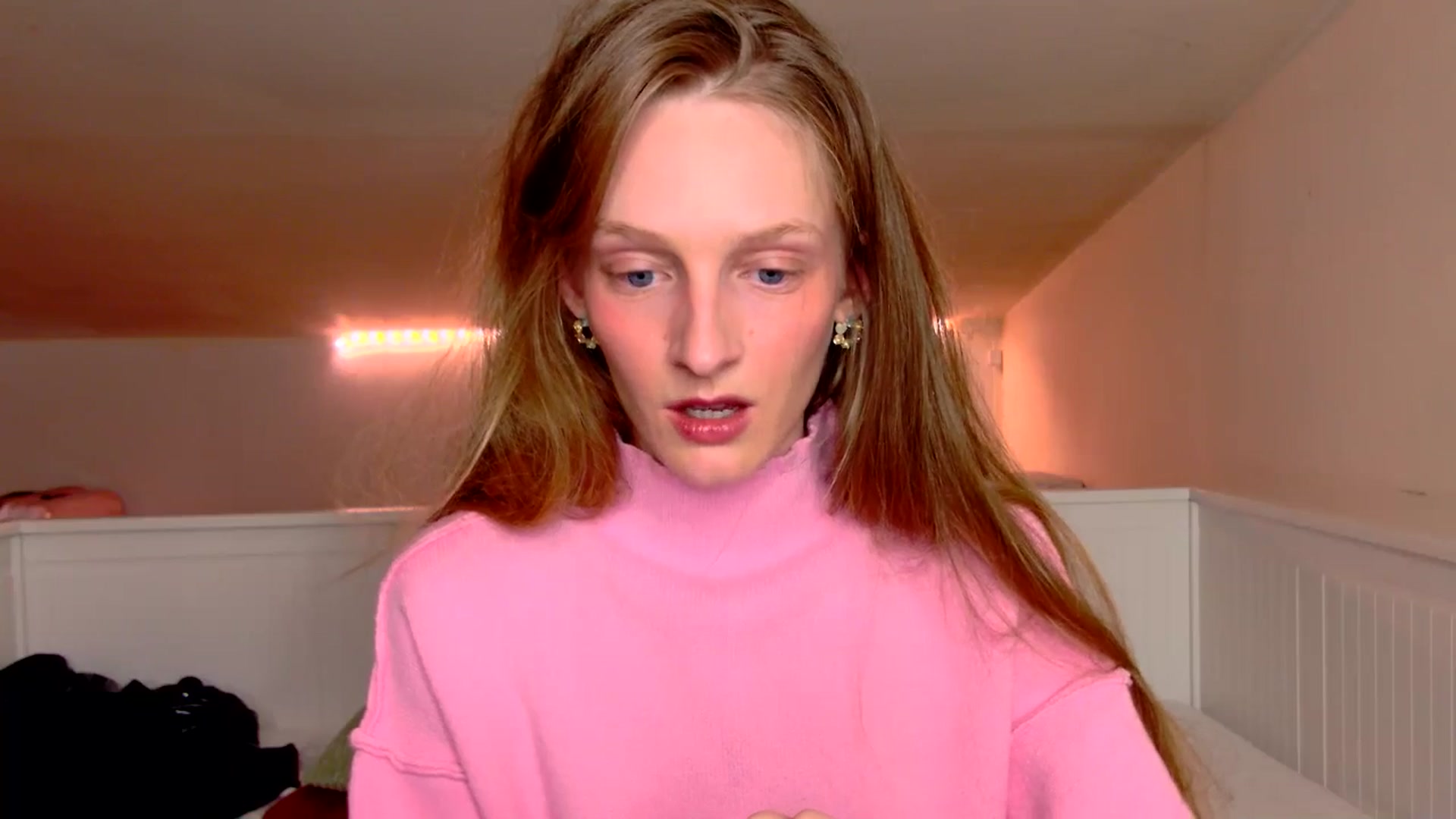Gallery image thumbnail from Kinkywander's myfreecams stream on, 03/01/2025, 15:07 image 20 of 20