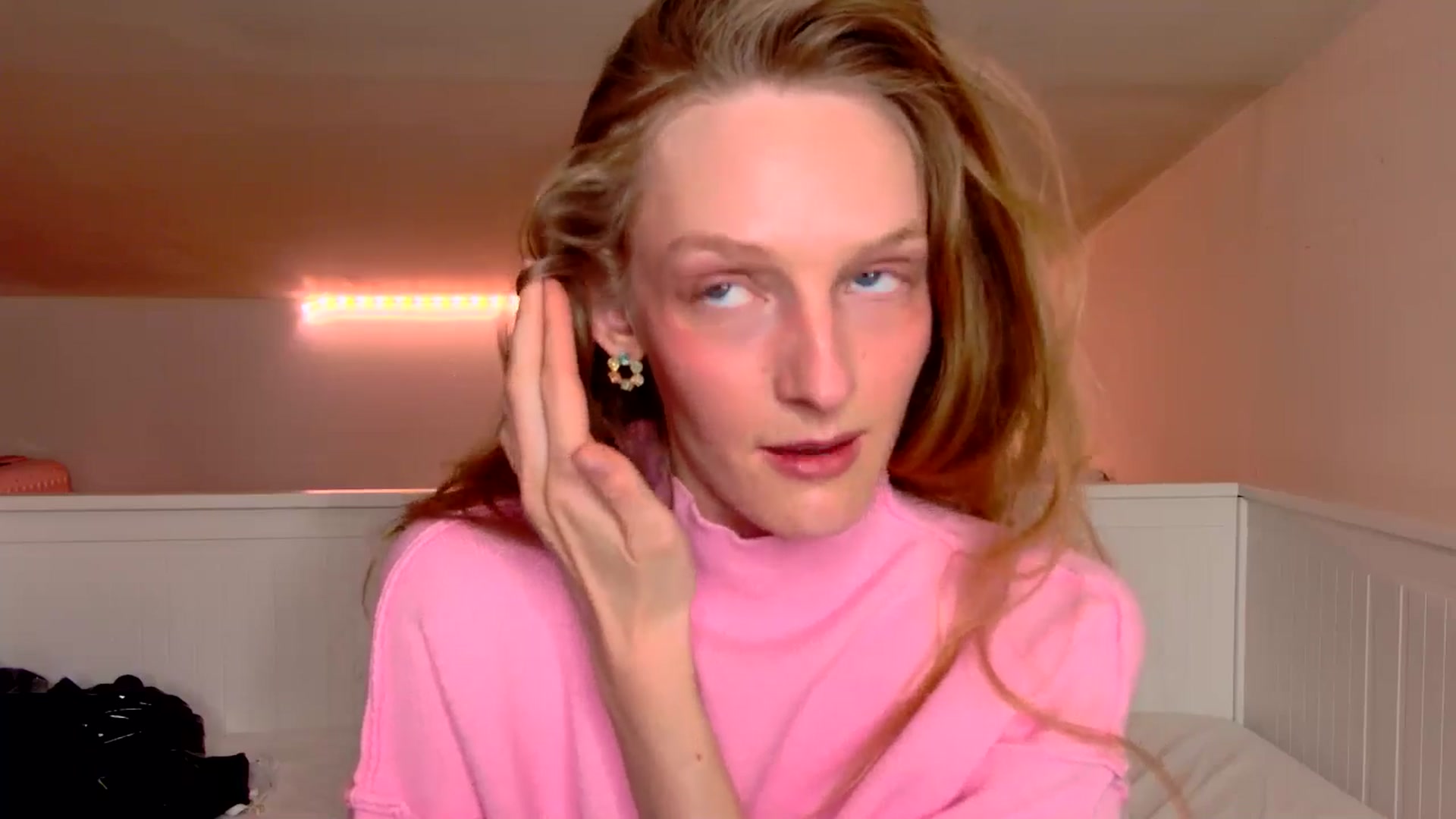 Gallery image thumbnail from Kinkywander's myfreecams stream on, 03/01/2025, 16:49 image 6 of 20