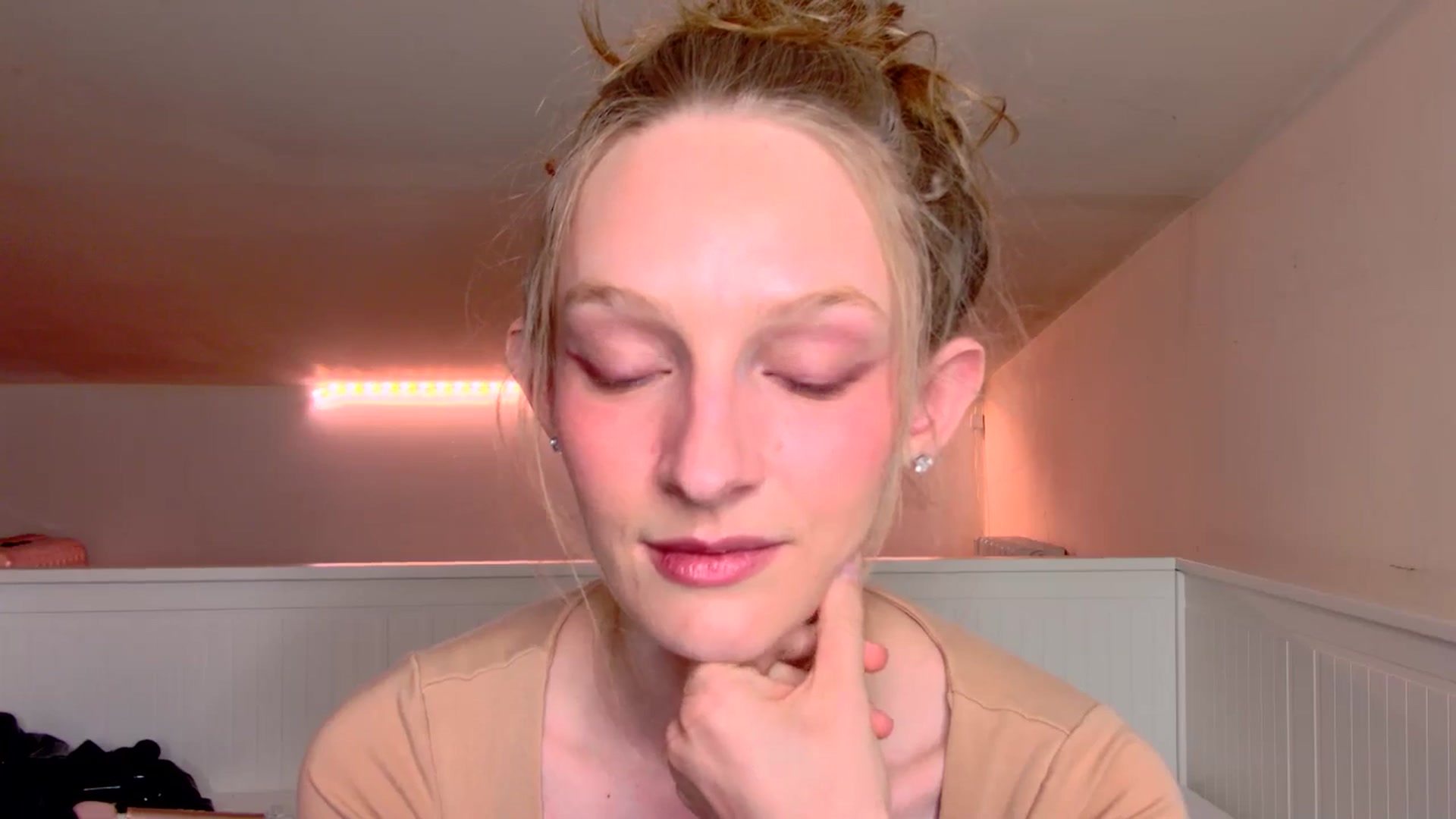 Gallery image thumbnail from Kinkywander's myfreecams stream on, 03/02/2025, 19:27 image 7 of 20