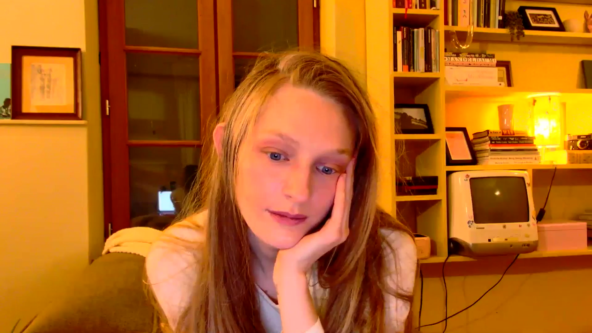 Gallery image thumbnail from Kinkywander's myfreecams stream on, 03/09/2025, 18:27 image 16 of 20
