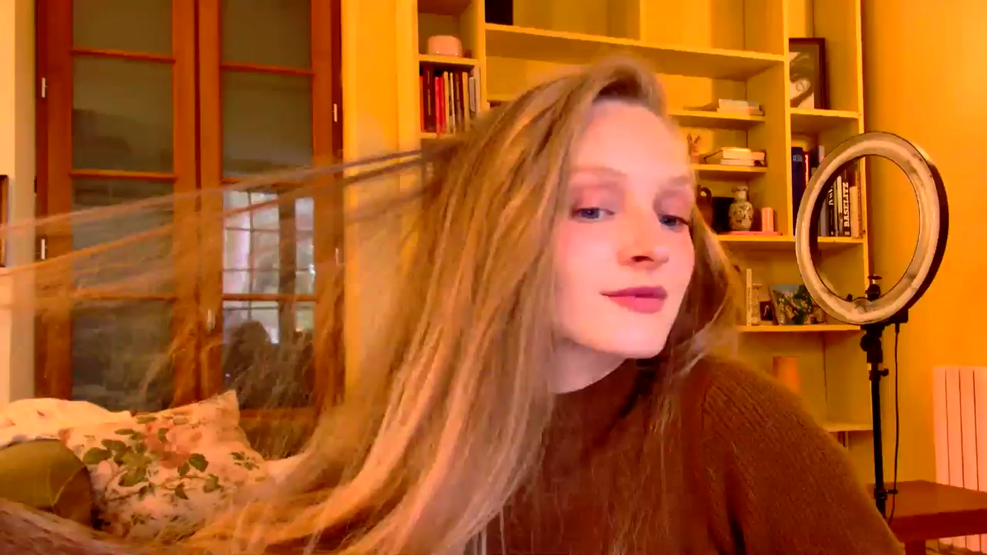 Gallery image thumbnail from Kinkywander's myfreecams stream on, 03/15/2025, 17:27 image 1 of 20