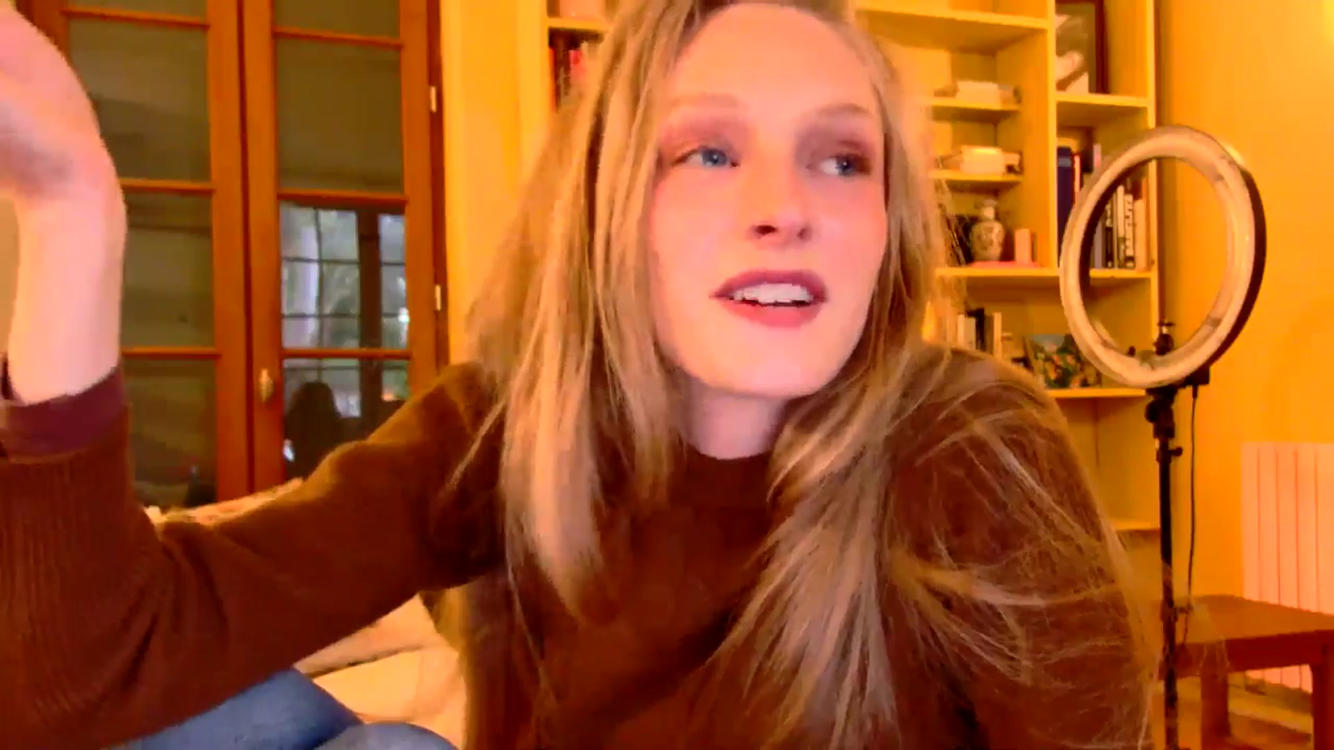 Gallery image thumbnail from Kinkywander's myfreecams stream on, 03/15/2025, 17:27 image 6 of 20