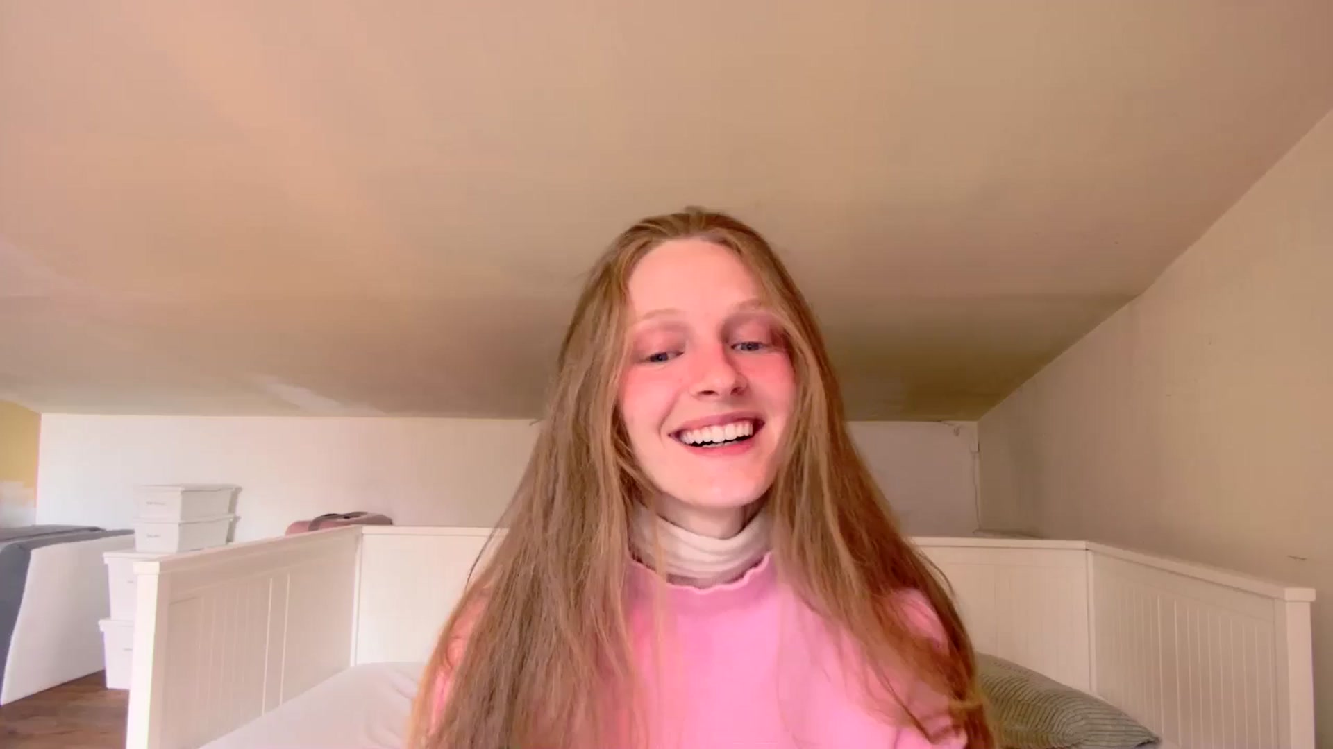 Gallery image thumbnail from Kinkywander's myfreecams stream on, 03/23/2025, 18:43 image 1 of 20