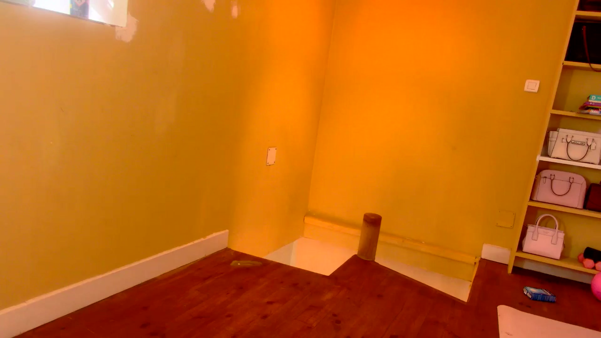 Gallery image thumbnail from Kinkywander's myfreecams stream on, 03/29/2025, 14:50 image 14 of 20